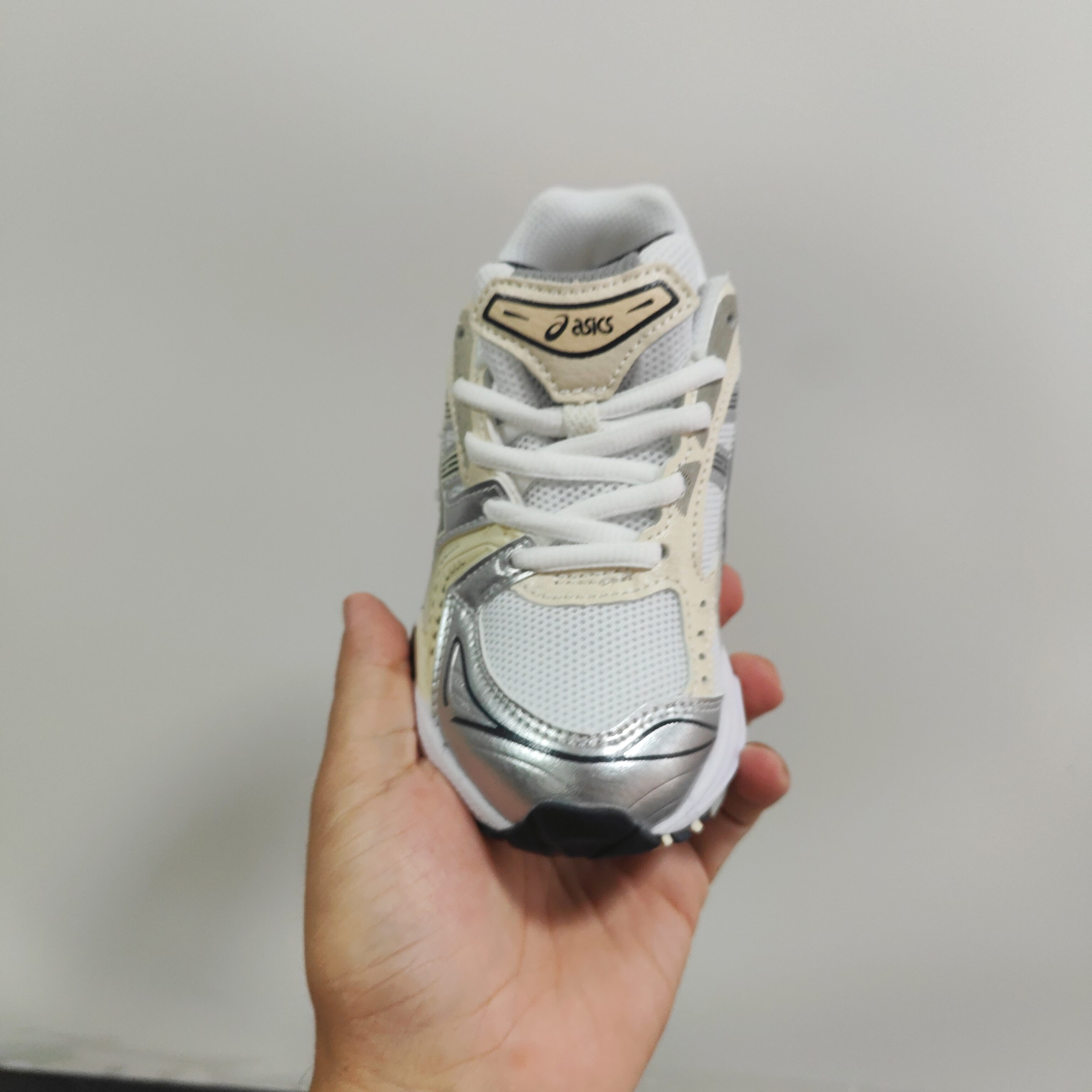 图片[4]-新款出货 亚瑟士K14鞋带款童鞋26-37 缓震跑步鞋GEL胶柔韧舒适缓冲，橡胶轻便组合防滑大底，松紧带设计，海玻璃鞋垫超舒适☁️潮范儿十足🆒-选品中心