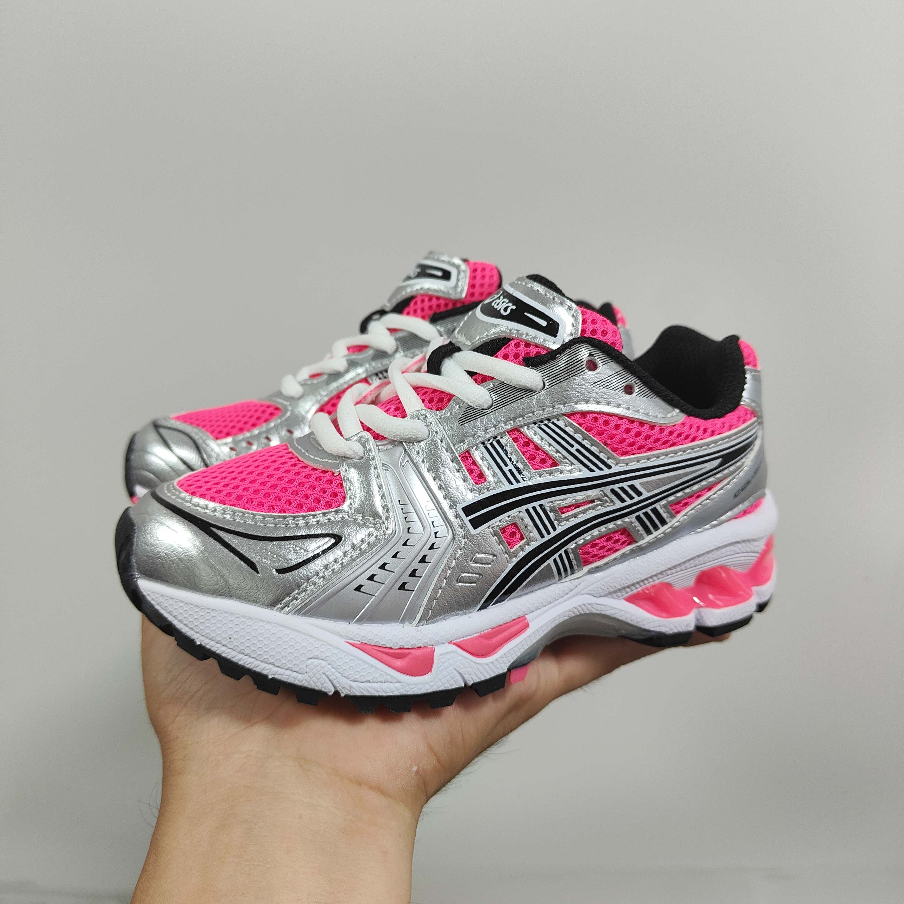 图片[8]-新款出货 亚瑟士K14鞋带款童鞋26-37 缓震跑步鞋GEL胶柔韧舒适缓冲，橡胶轻便组合防滑大底，松紧带设计，海玻璃鞋垫超舒适☁️潮范儿十足🆒-选品中心