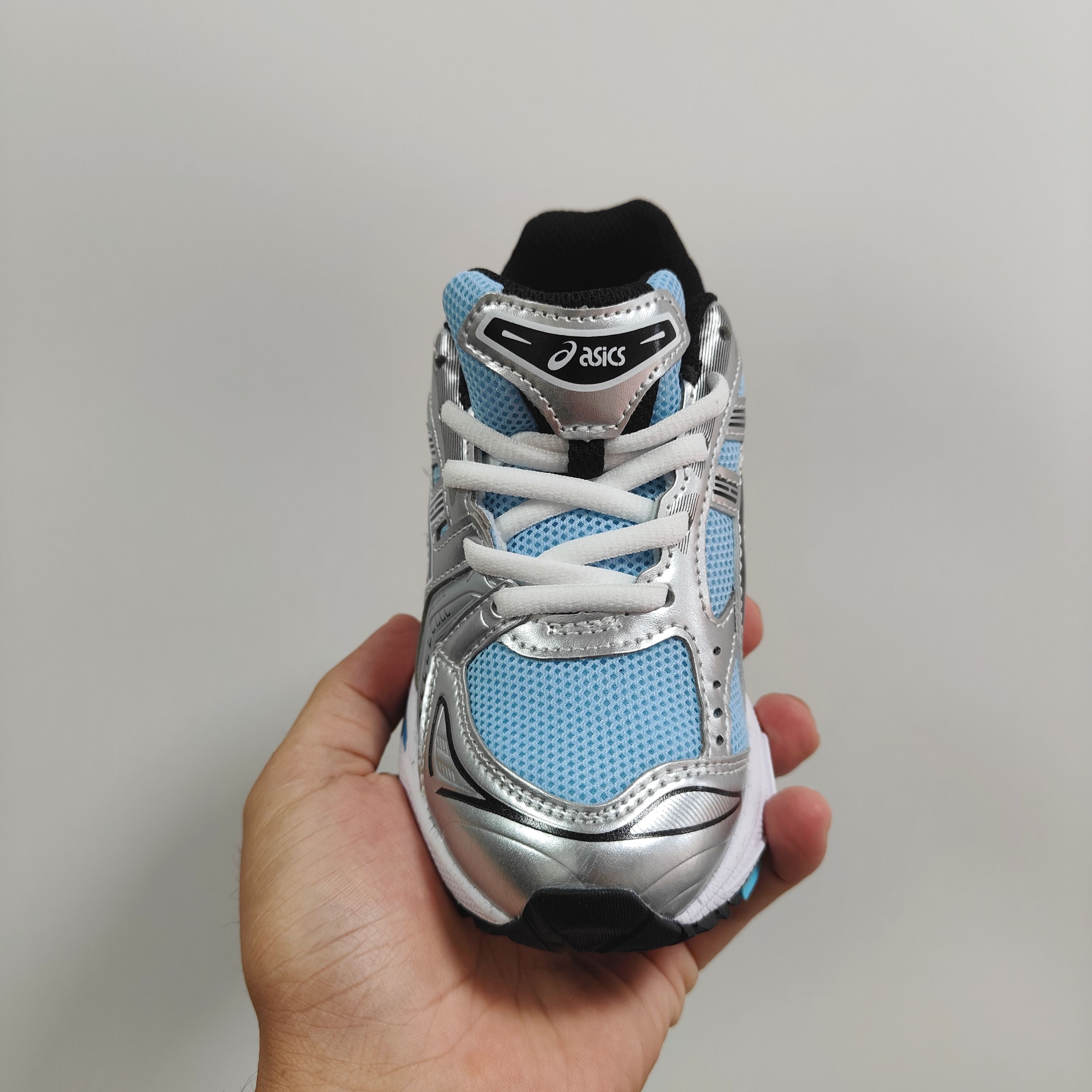 图片[4]-新款出货 亚瑟士K14鞋带款童鞋26-37 缓震跑步鞋GEL胶柔韧舒适缓冲，橡胶轻便组合防滑大底，松紧带设计，海玻璃鞋垫超舒适☁️潮范儿十足🆒-选品中心