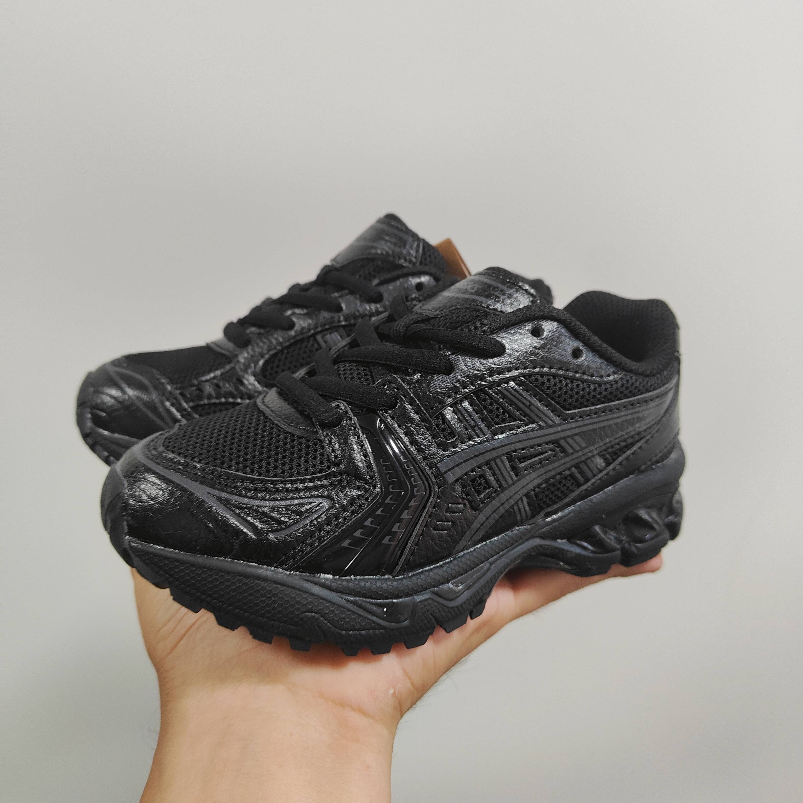 图片[8]-新款出货 亚瑟士K14鞋带款童鞋26-37 缓震跑步鞋GEL胶柔韧舒适缓冲，橡胶轻便组合防滑大底，松紧带设计，海玻璃鞋垫超舒适☁️潮范儿十足🆒-选品中心