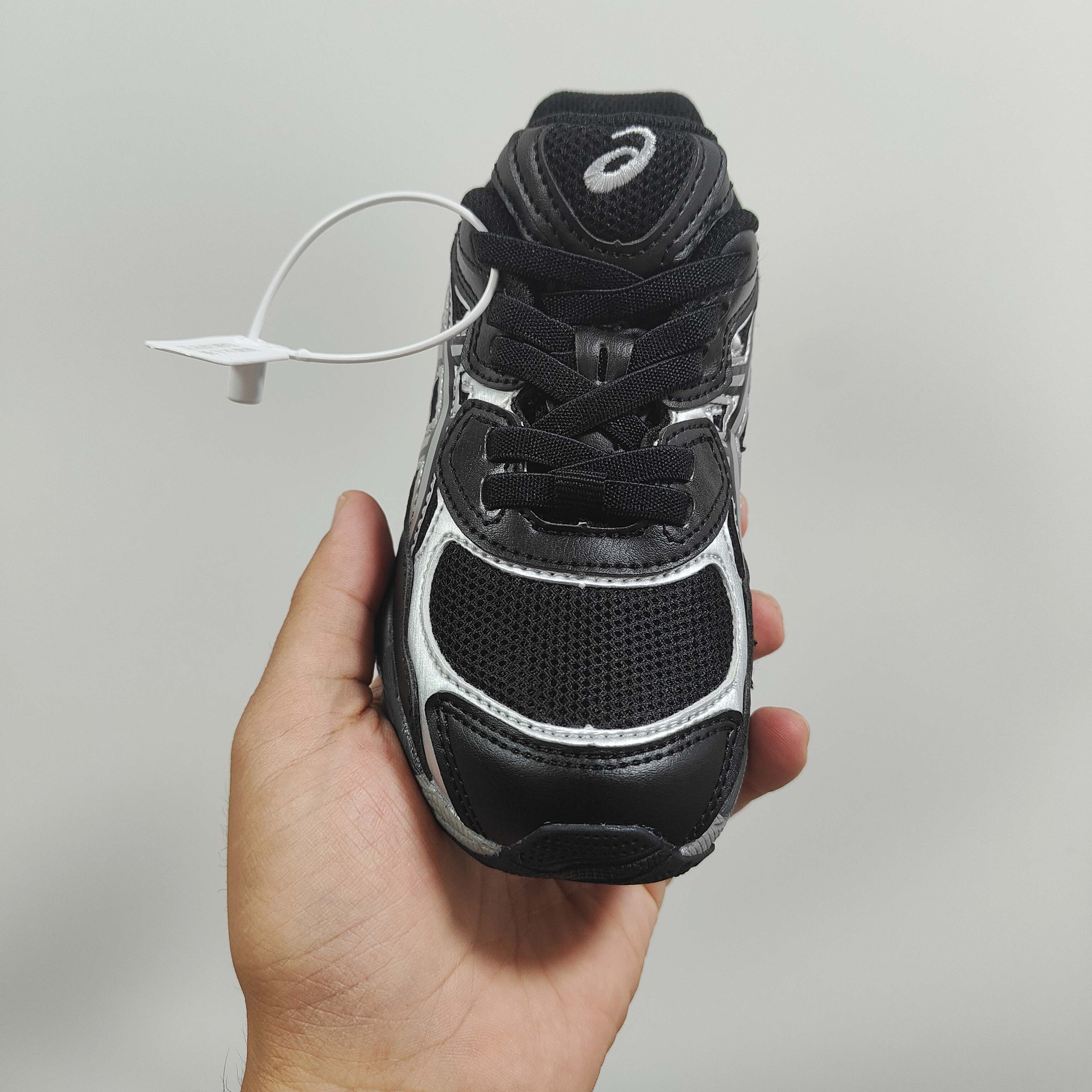 图片[4]-新款出货放 A家亚瑟nyc童鞋25秋冬缓震跑步鞋GEL胶柔韧舒适缓冲 尺码：儿童26-37码 兔子带松紧带 官方新品 买一单省几百块，就是现在 真的期待了好久，终于来咯👏🏻 囤起来开春必备❤️橡胶轻便组合防滑大底 松紧带设计，海玻璃鞋垫超舒适☁️ 经典老爹款式，潮范儿十足🆒 超爱的新品🆕自留推荐-选品中心