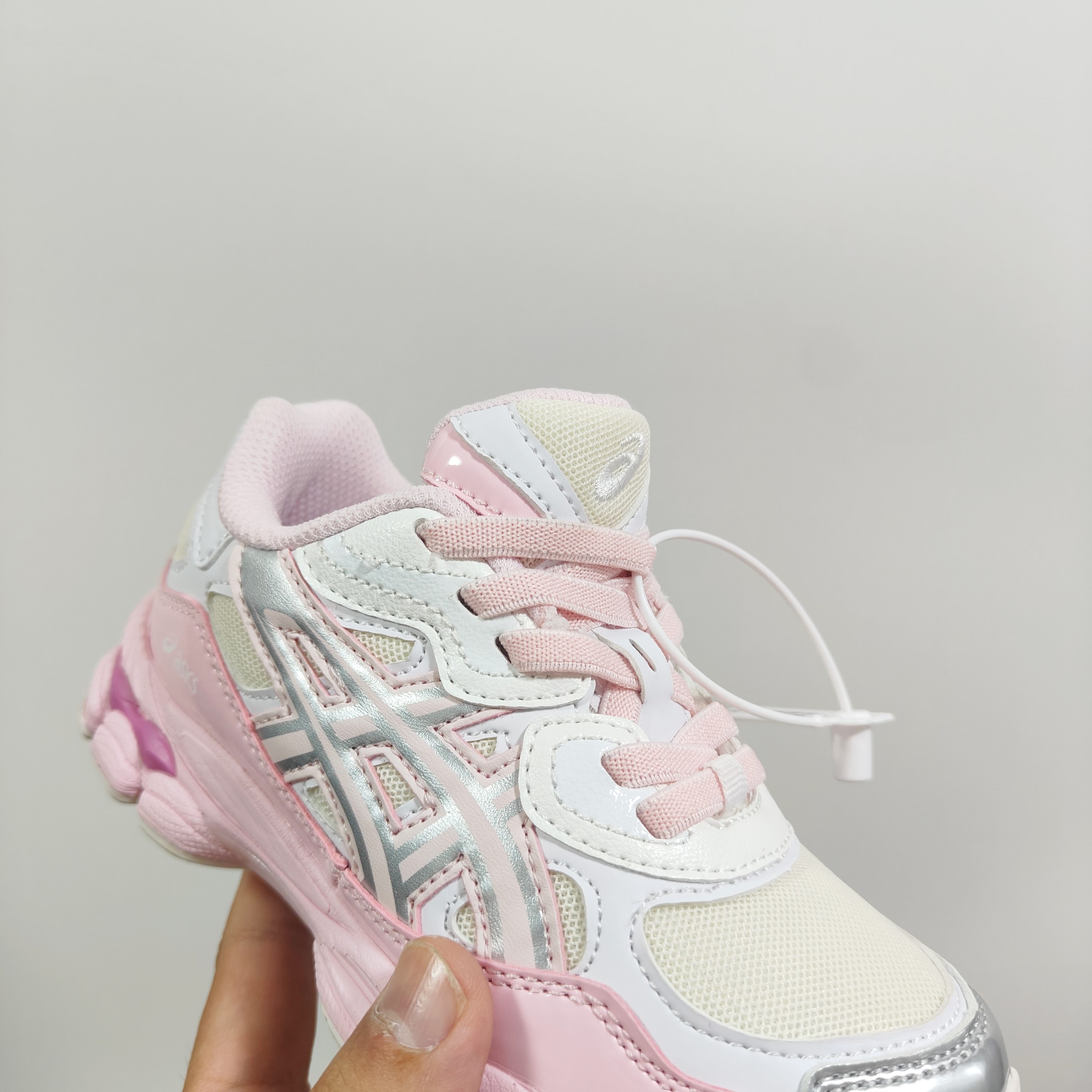 图片[7]-另一工厂 亚瑟士nyc童鞋 26-37 25秋冬缓震跑步鞋GEL胶柔韧舒适缓冲，橡胶轻便组合防滑大底 松紧带设计，海玻璃鞋垫超舒适☁️-选品中心