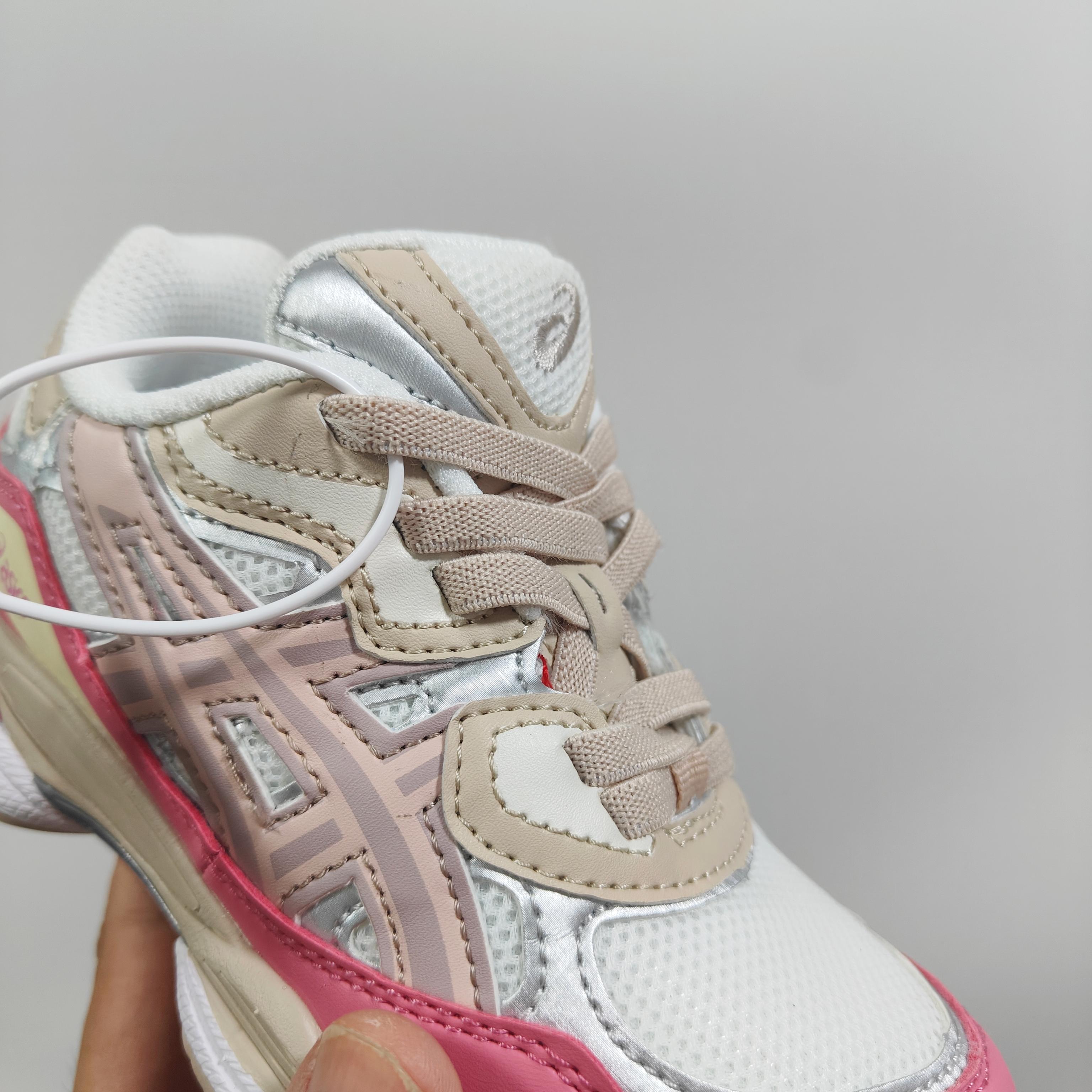 图片[7]-新款出货放 A家亚瑟nyc童鞋25秋冬缓震跑步鞋GEL胶柔韧舒适缓冲 尺码：儿童26-37码 兔子带松紧带 官方新品 买一单省几百块，就是现在 真的期待了好久，终于来咯👏🏻 囤起来开春必备❤️橡胶轻便组合防滑大底 松紧带设计，海玻璃鞋垫超舒适☁️ 经典老爹款式，潮范儿十足🆒 超爱的新品🆕自留推荐-选品中心