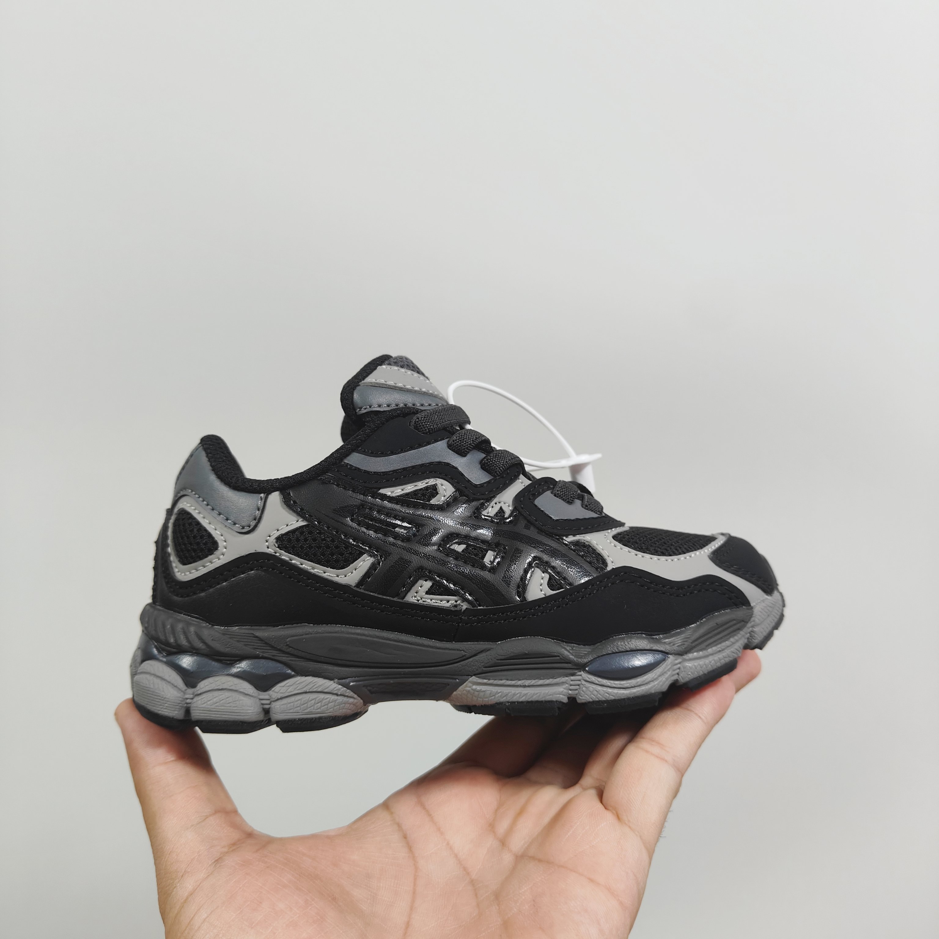 图片[3]-另一工厂 亚瑟士nyc童鞋 26-37 25秋冬缓震跑步鞋GEL胶柔韧舒适缓冲，橡胶轻便组合防滑大底 松紧带设计，海玻璃鞋垫超舒适☁️-选品中心