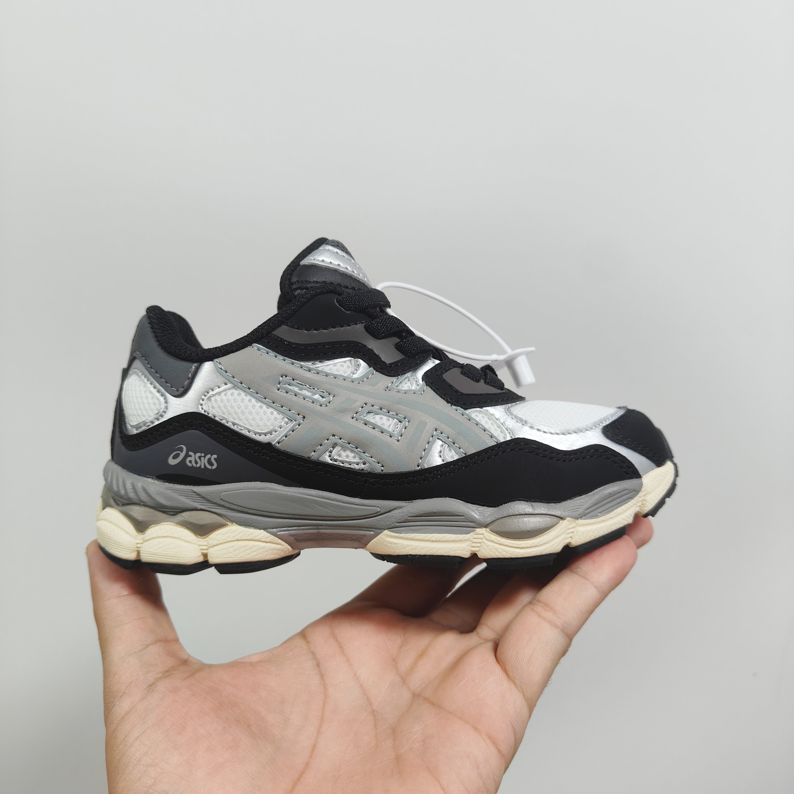 图片[3]-另一工厂 亚瑟士nyc童鞋 26-37 25秋冬缓震跑步鞋GEL胶柔韧舒适缓冲，橡胶轻便组合防滑大底 松紧带设计，海玻璃鞋垫超舒适☁️-选品中心