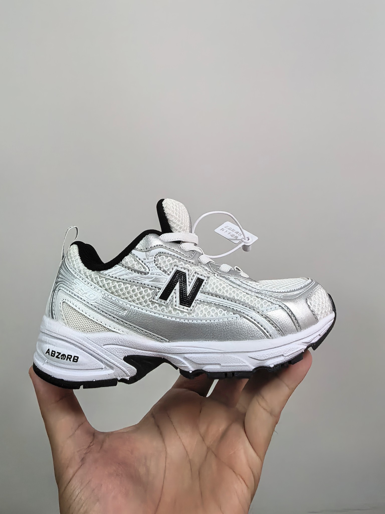 图片[3]-新配色出。 官方新品 NB 740童鞋26-37码 该系列传承了品牌的诸多优点，大胆创新！堪称经典系列里的经典，也是最为热门的系列！时隔一年，再次带来的童鞋，必属重磅～-选品中心