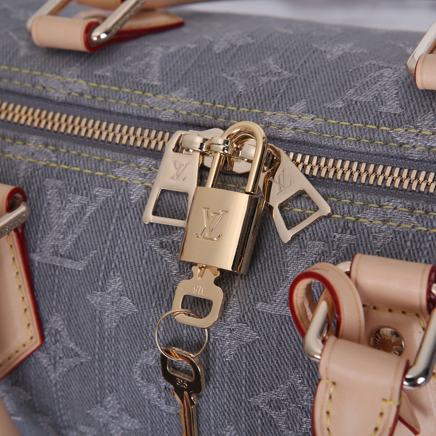 Louis Vuitton Speedy Soft 30: Monogram Denim, Leather Trim, and Metal Accents 7 i1747028349381 5527 0 5
