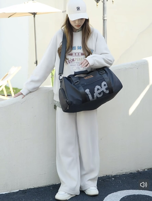 _dcT9sSkOPnbpzuigNXqp36ec-ScaWZFhZa7azfA