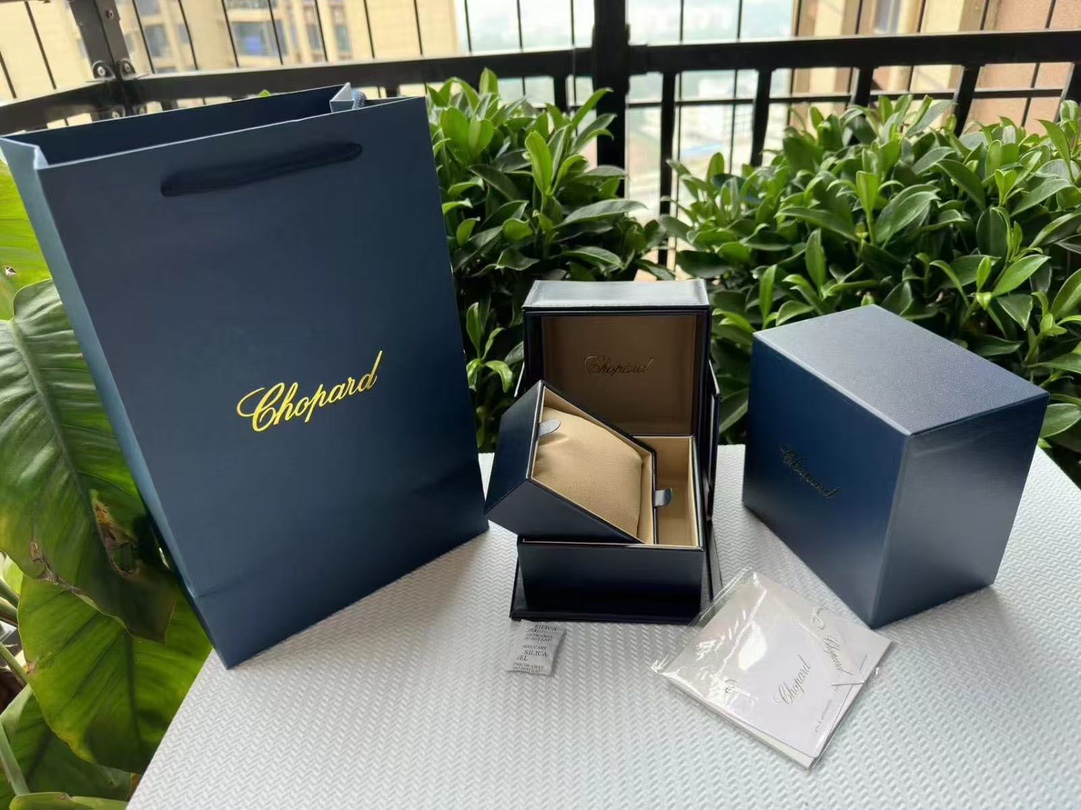 NO:711261,Chopinchoard,,chopard19860909肖邦choard,,chopard,Watch