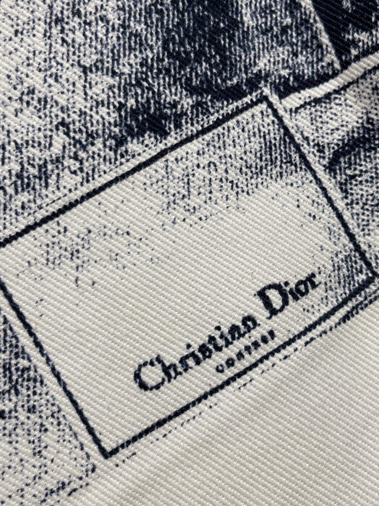 上衣裤子Dior2024ss新款牛仔外套牛仔裤套装休闲款式彰显时髦魅力采用米色棉质斜纹面料精心制作通体饰