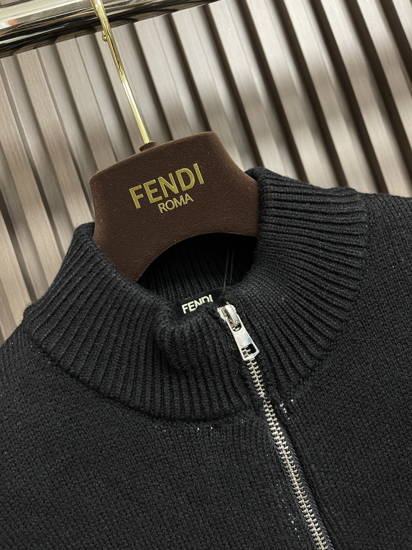 FENDI2024SS秋冬最新品针织开衫毛衣进口原版面料顶级针织工艺字母图案logo独特设计上身舒适透气