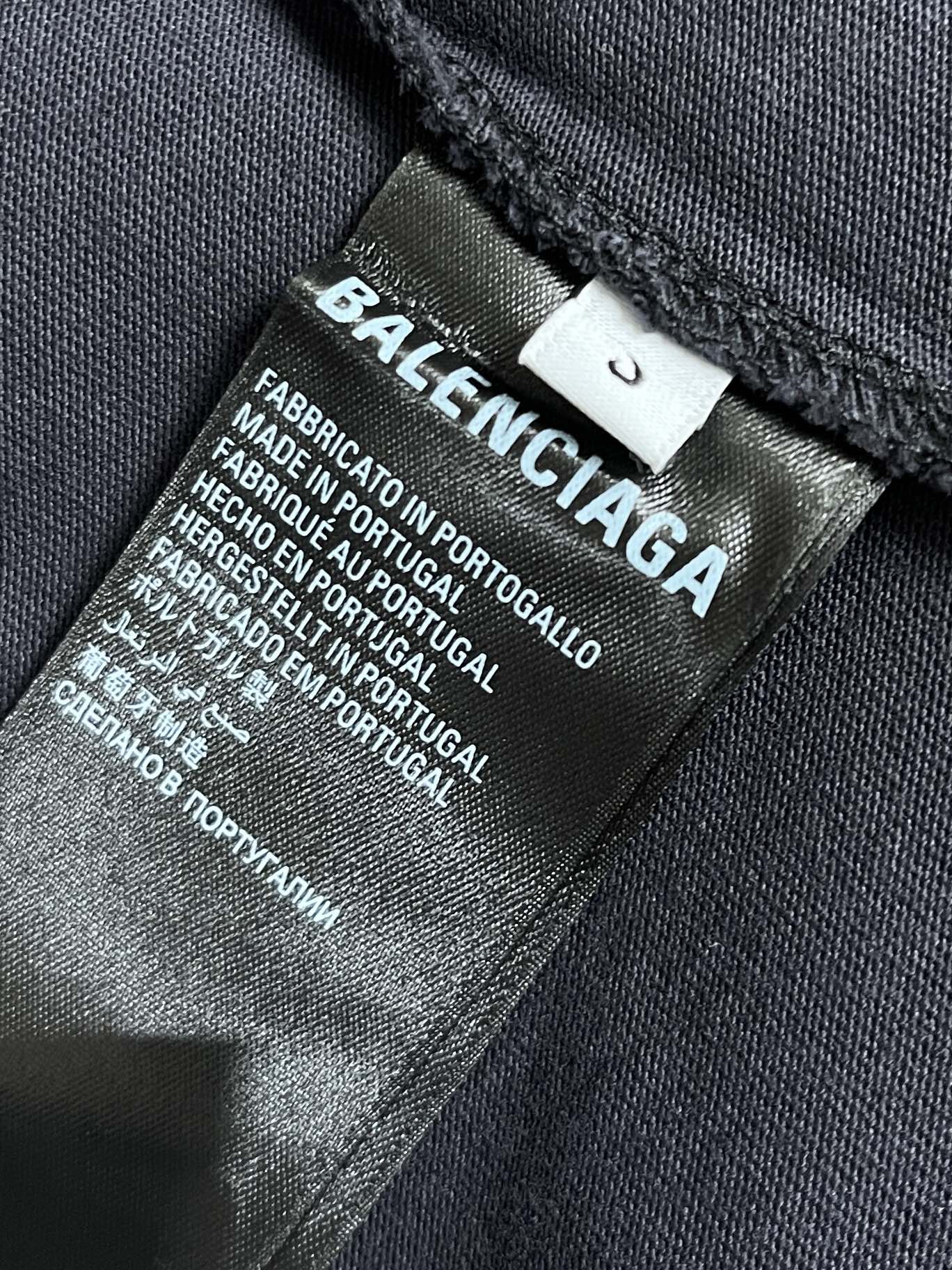 balenciaga3m水滴印花短袖T恤采用水浆渗透印花工艺是一种能够实现高渗透率的印花技术渗透浆会均匀