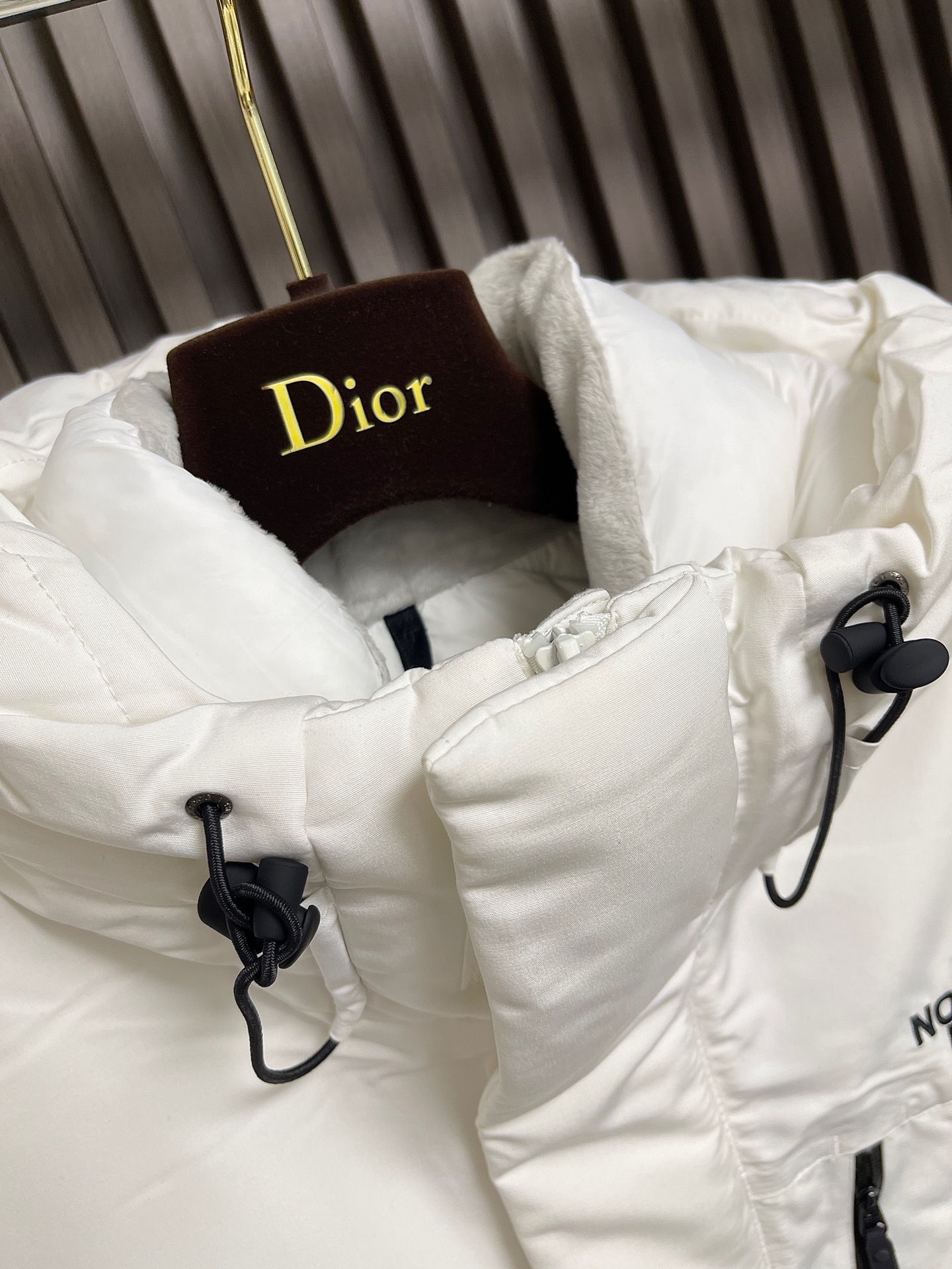 🛒🛒THE NORTH FACE TNF 工装羽绒服外套，这款羽绒是THE NORTH FACE 巅峰之