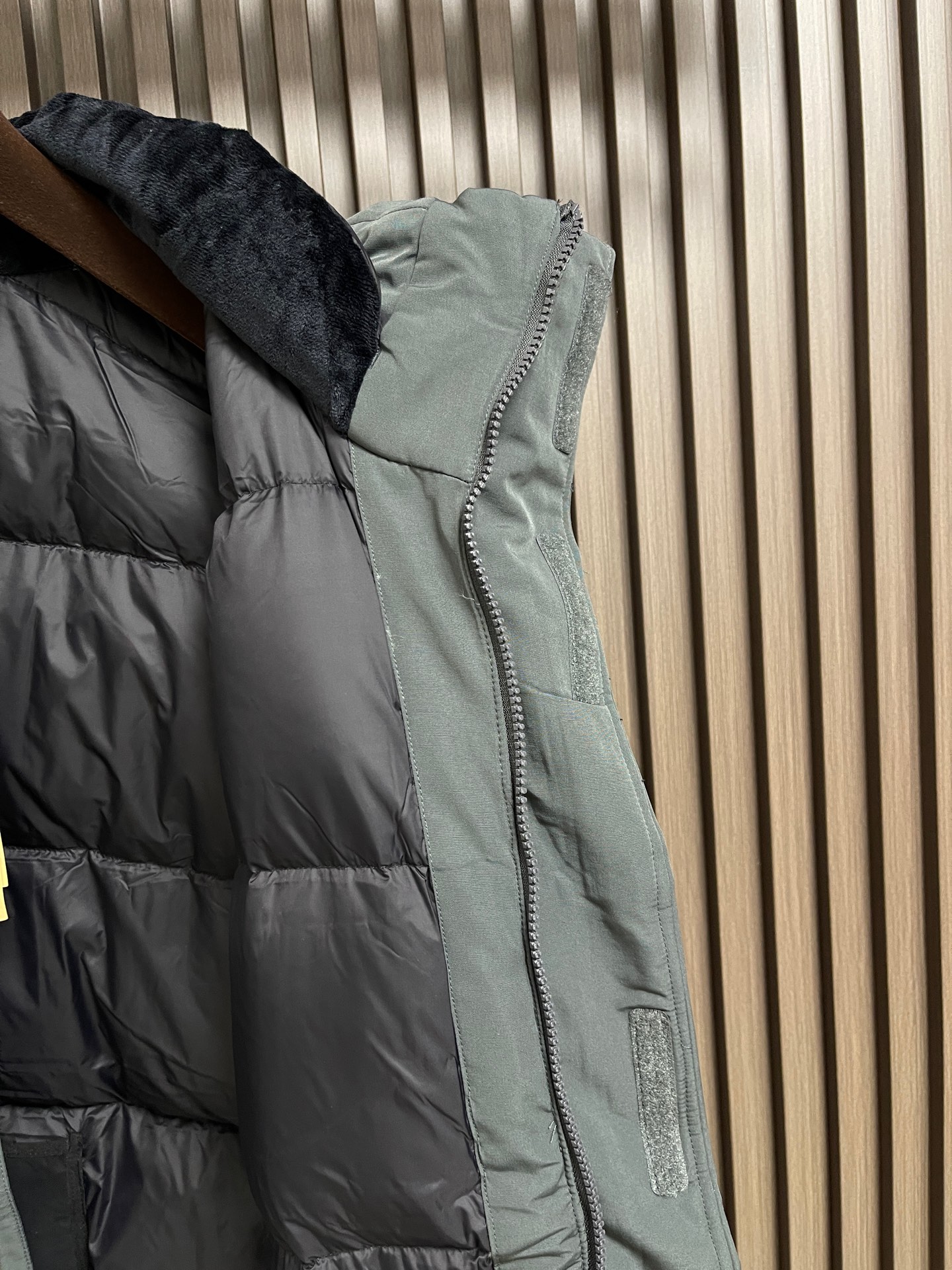 🛒🛒THE NORTH FACE TNF 工装羽绒服外套，这款羽绒是THE NORTH FACE 巅峰之