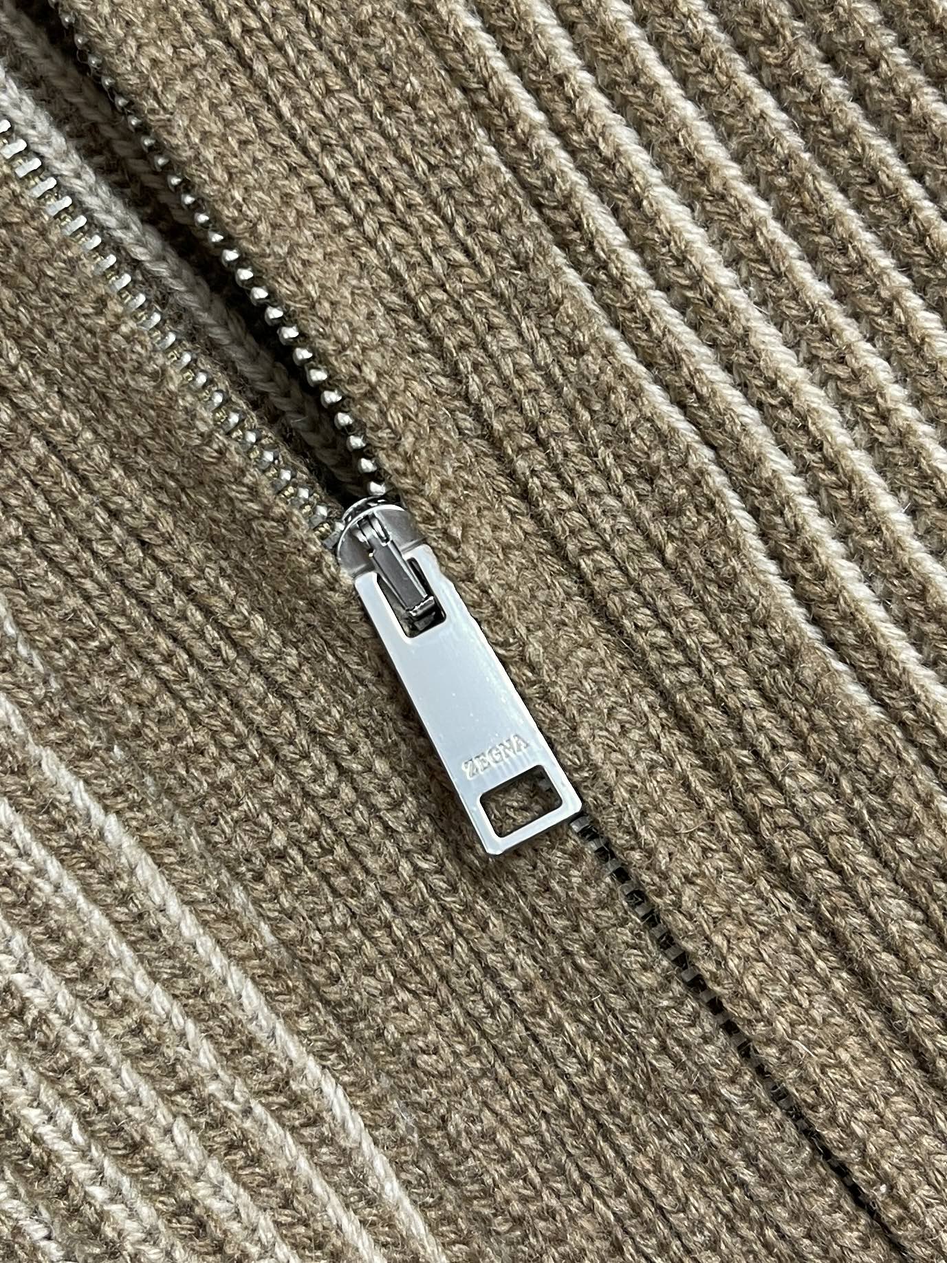 🛒🛒Zegna 2025fw立体提花羊毛针织拉链毛衣，毛料采用7针进口机编织制造采用羊毛含量纱线纱线定染