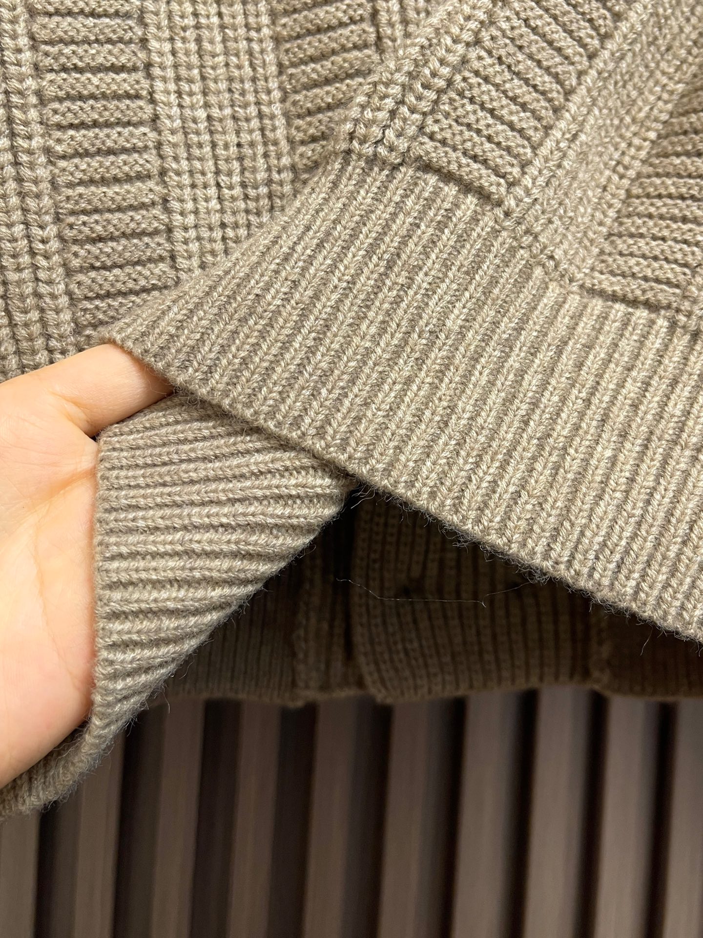 🛒🛒Brunello Cucinelli BC 2025ss秋冬新款针织开衫，采用进口混纺面料 柔软细腻