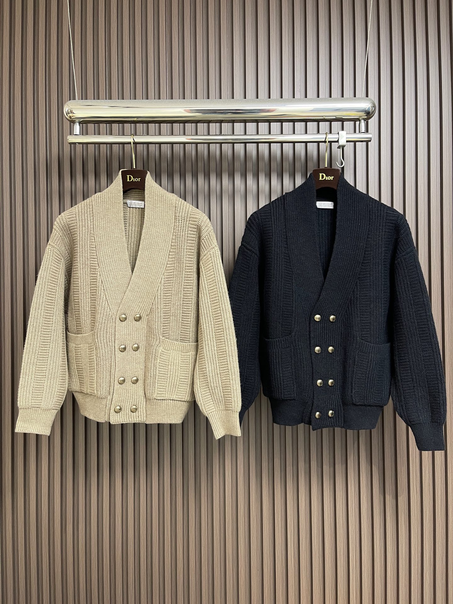 🛒🛒Brunello Cucinelli BC 2025ss秋冬新款针织开衫，采用进口混纺面料 柔软细腻