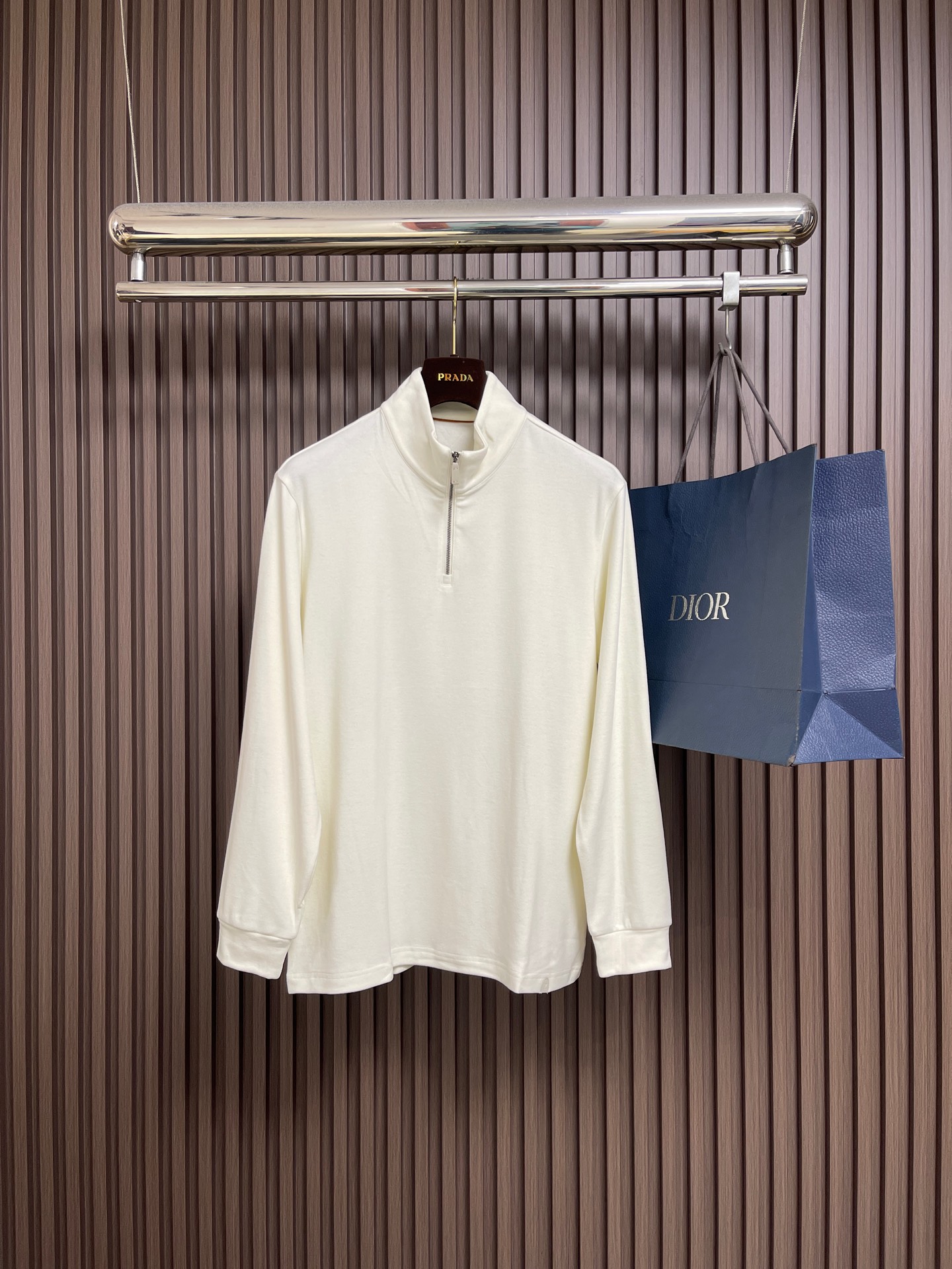 NO:651548,Zegna 2026fw early spring new product half-zipped turtleneck long-sleeved T-shirt, fashionable casual base layer, made of imported high-quality Australian velvet, giving you cashmere-like care, very close-fitting and soft, brand logo stamp on the hem, simple and easy to match, a must-have item for single wear in early spring. Sizes M-5XL, tees, t-shirt, alexander wang19860909Zegna 2026fw早春新品半拉练小高领长袖T恤,时尚休闲打底衫,进口优质澳绒打造,给您羊绒般的呵护、非常贴身柔软,下摆品牌标识仔章,简约易搭配,早春单穿打底必备神器.尺码M-5XL,,tees，t-shirt,alexander wang,Men's clothing