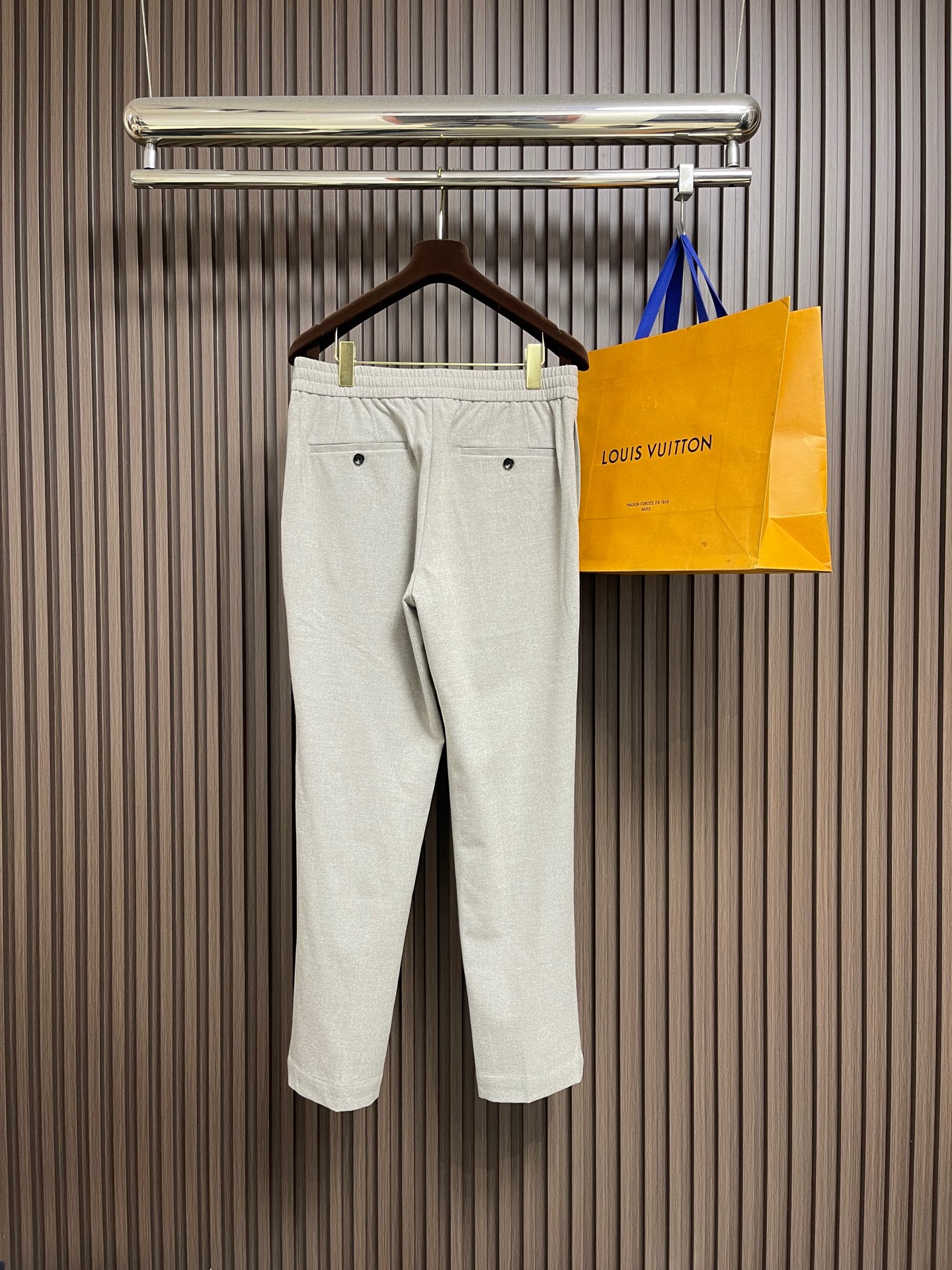 🛒🛒Ermenegildo Zegna 杰尼亚休闲西裤，简洁干练的风格，简洁大方，百搭又干练，熟悉他家品