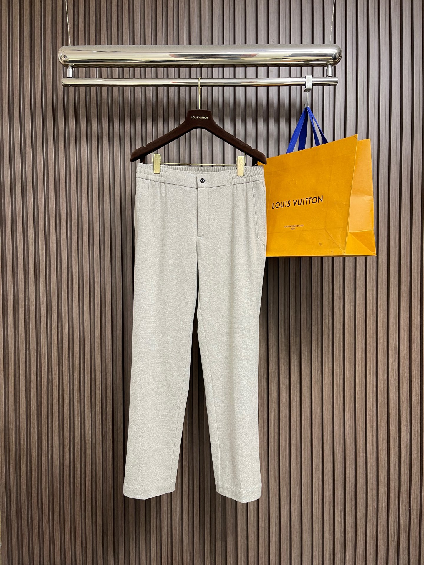 🛒🛒Ermenegildo Zegna 杰尼亚休闲西裤，简洁干练的风格，简洁大方，百搭又干练，熟悉他家品