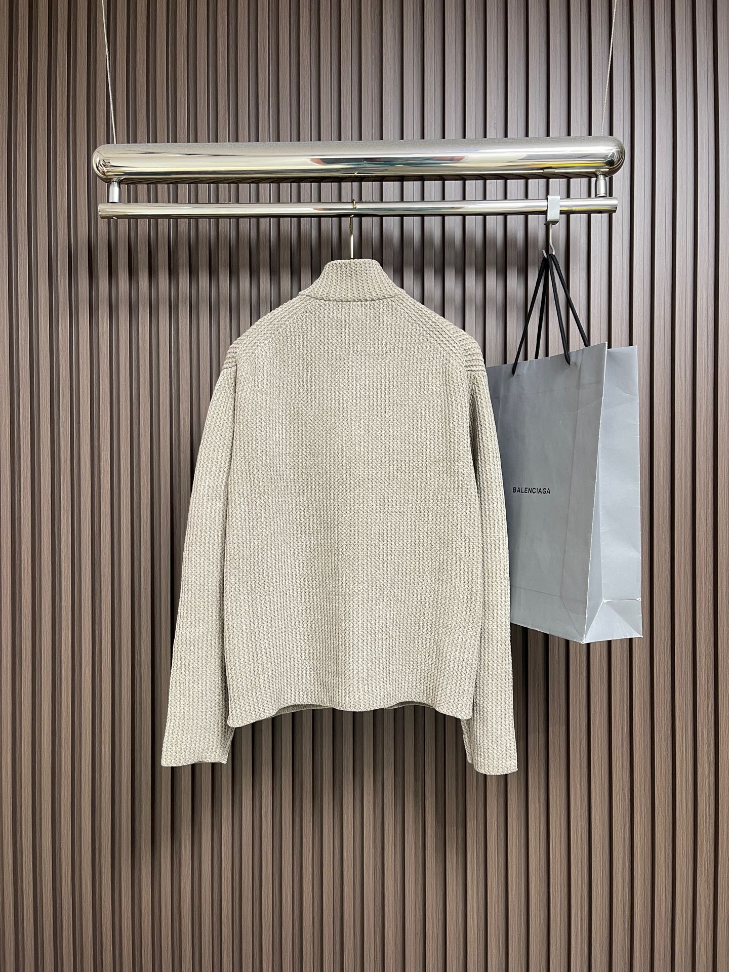 🛒🛒CP ComPany 立领针织长袖毛衣开衫外套，定织定染客供纱线，面料属性皆为上乘，采用丝光工艺处理