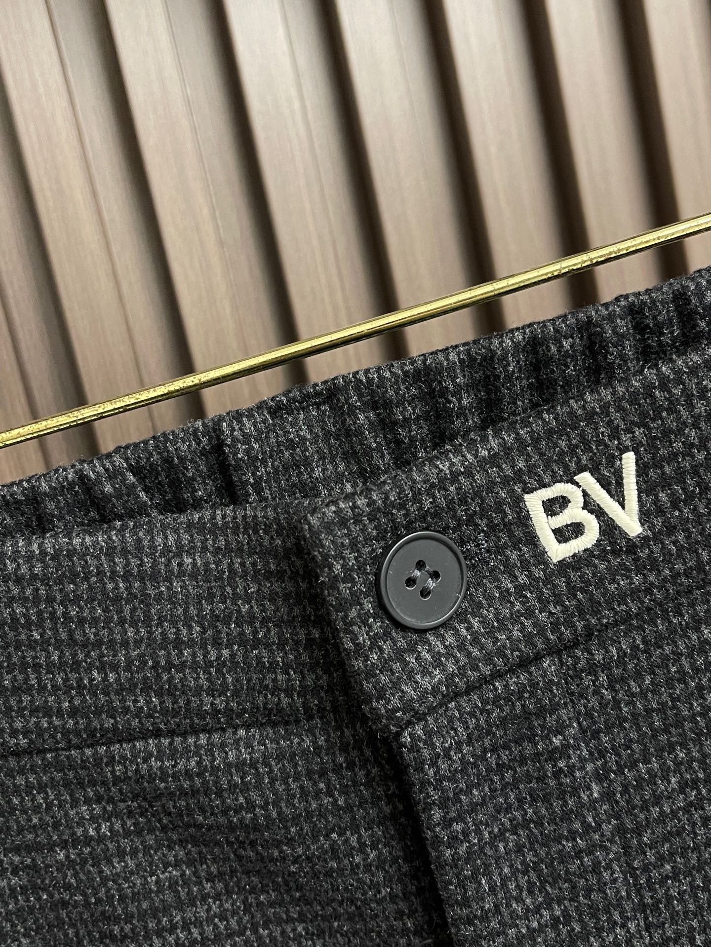 🛒🛒BV 2026SS早春新款直筒裤 极简廓形与意式奢华的风格狂想。秋冬加厚款休闲裤子。当Bottega