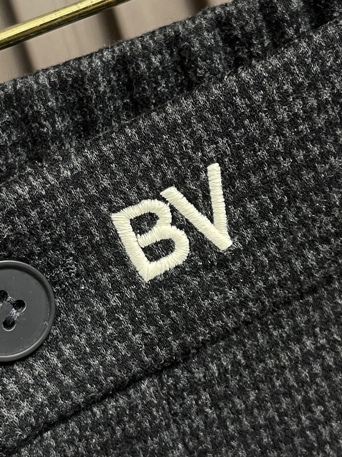 🛒🛒BV 2026SS早春新款直筒裤 极简廓形与意式奢华的风格狂想。秋冬加厚款休闲裤子。当Bottega