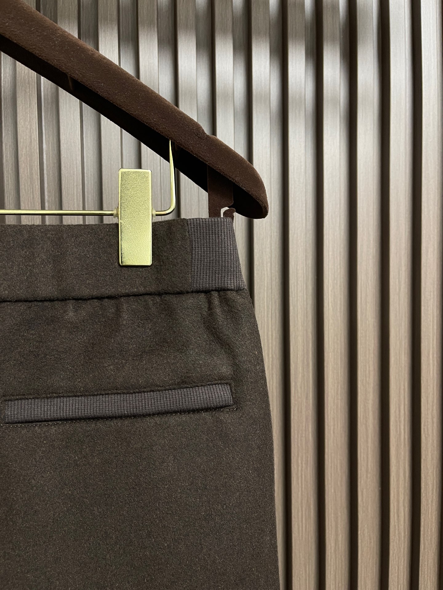 🛒🛒BrunelloCucinelli BC 男士加绒直筒裤休闲裤，2025SS早秋新款，内里完美包边，