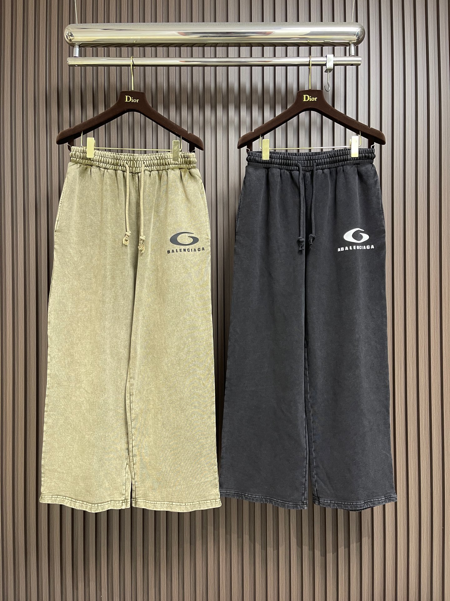 🛒🛒Balenciaga 2026SS早春新款直筒阔腿休闲卫裤，简约时尚新款定制面料，身穿手感舒适 低调