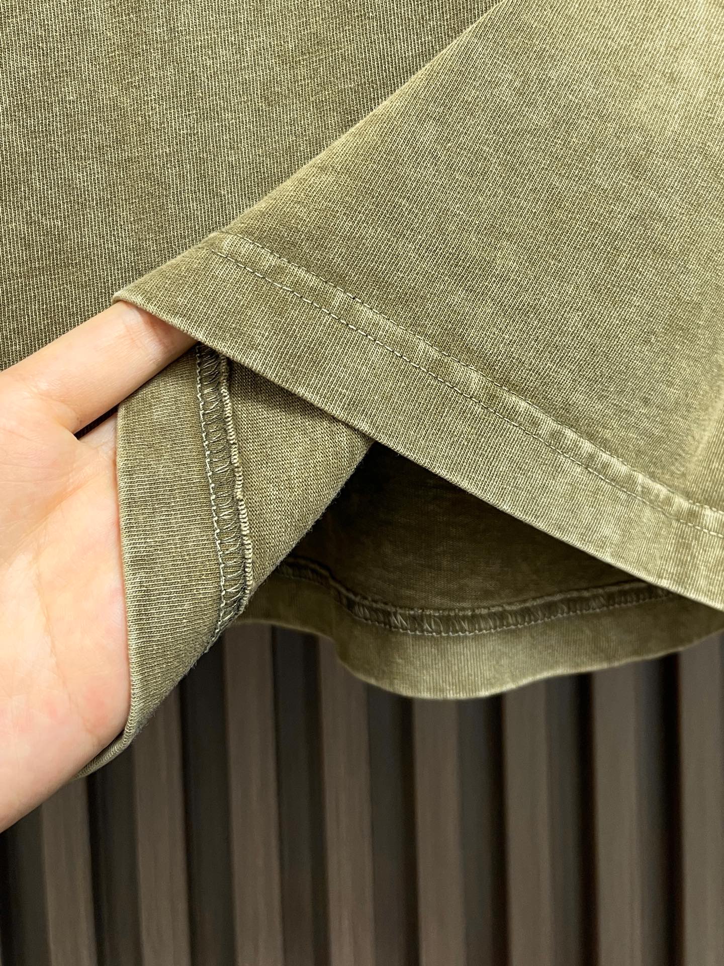 🛒🛒ARCTERYX 始祖鸟2026ss新款圆领卫衣，经典logo标识印花视觉冲击力时尚感强！面料柔软舒