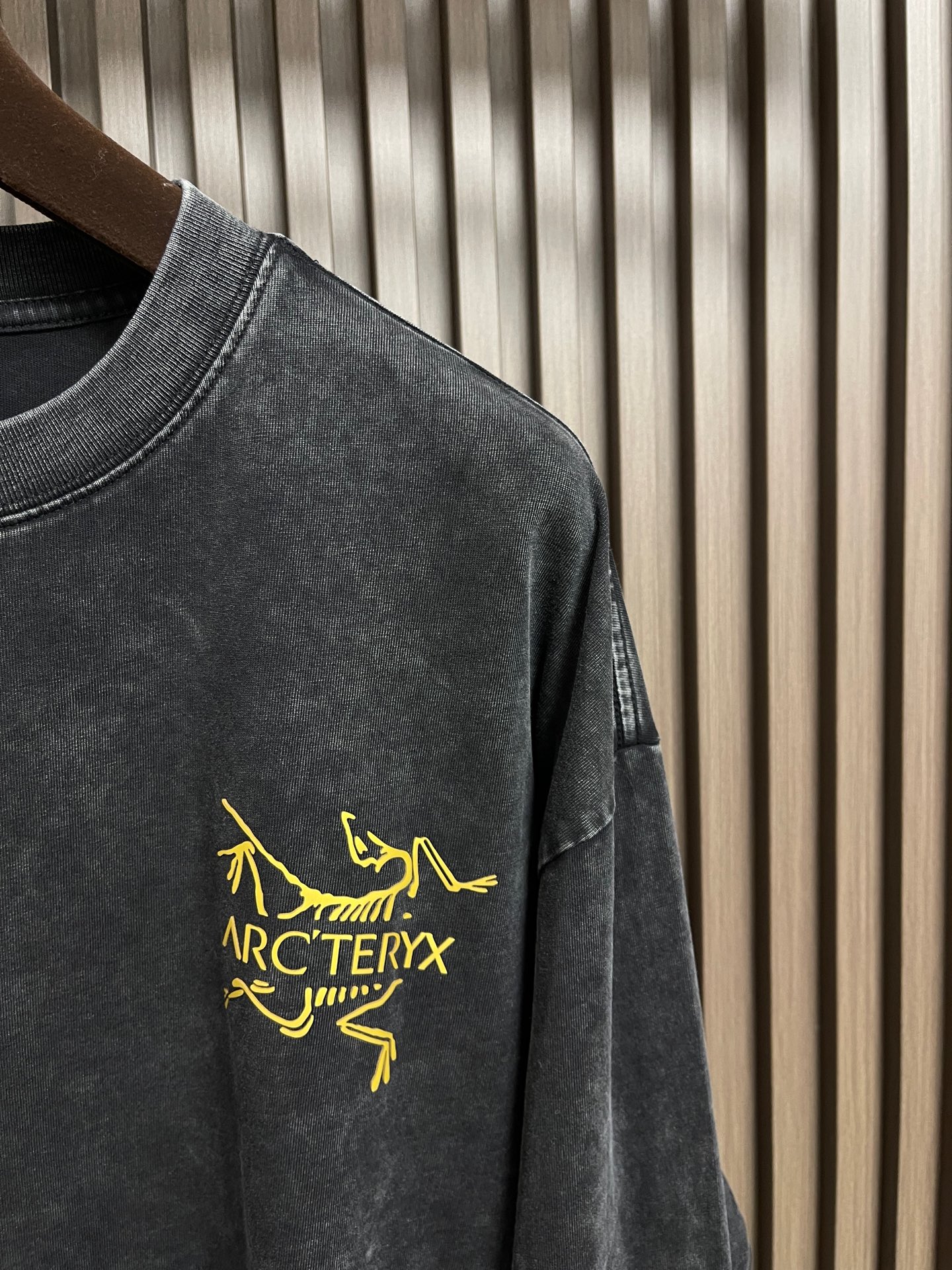 🛒🛒ARCTERYX 始祖鸟2026ss新款圆领卫衣，经典logo标识印花视觉冲击力时尚感强！面料柔软舒