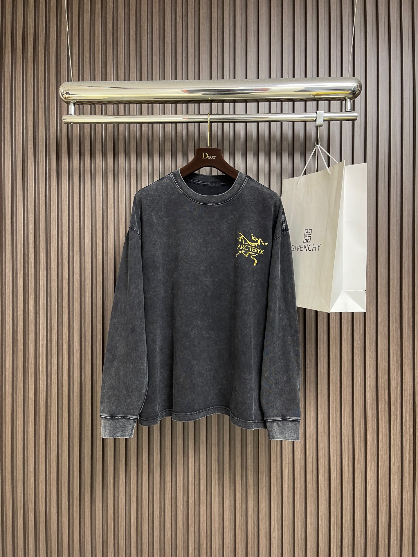 🛒🛒ARCTERYX 始祖鸟2026ss新款圆领卫衣，经典logo标识印花视觉冲击力时尚感强！面料柔软舒