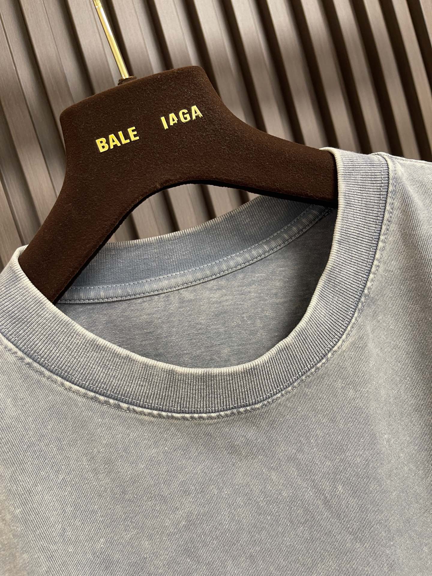 🛒🛒BALENCIAGA 巴黎世家logo标识印花圆领卫衣，定织420G重磅鱼鳞毛圈面料抓绒处理，订染并