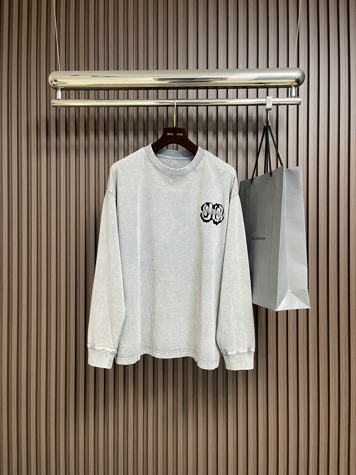 🛒🛒BALENCIAGA 巴黎世家logo标识印花圆领卫衣，定织420G重磅鱼鳞毛圈面料抓绒处理，订染并