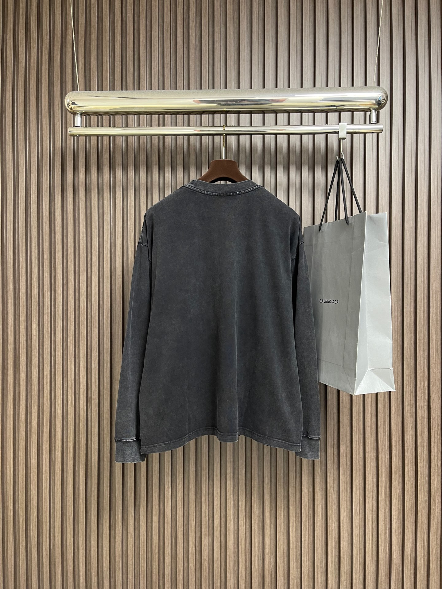 🛒🛒BALENCIAGA 巴黎世家logo标识印花圆领卫衣，定织420G重磅鱼鳞毛圈面料抓绒处理，订染并