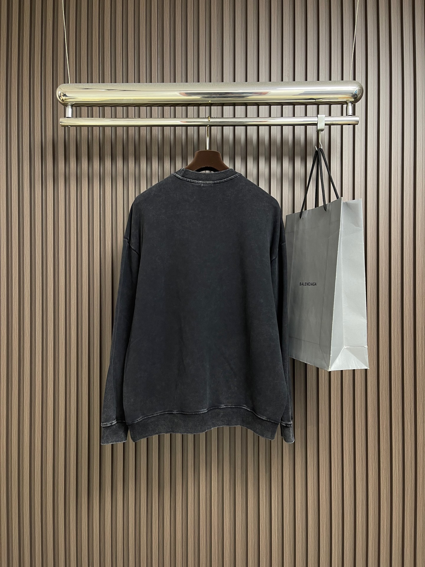 🛒🛒Balenciaga 2026ss早春互扣标识图案提花圆领长袖卫衣，鱼鳞底纯棉面料、尼龙固浆水印、经