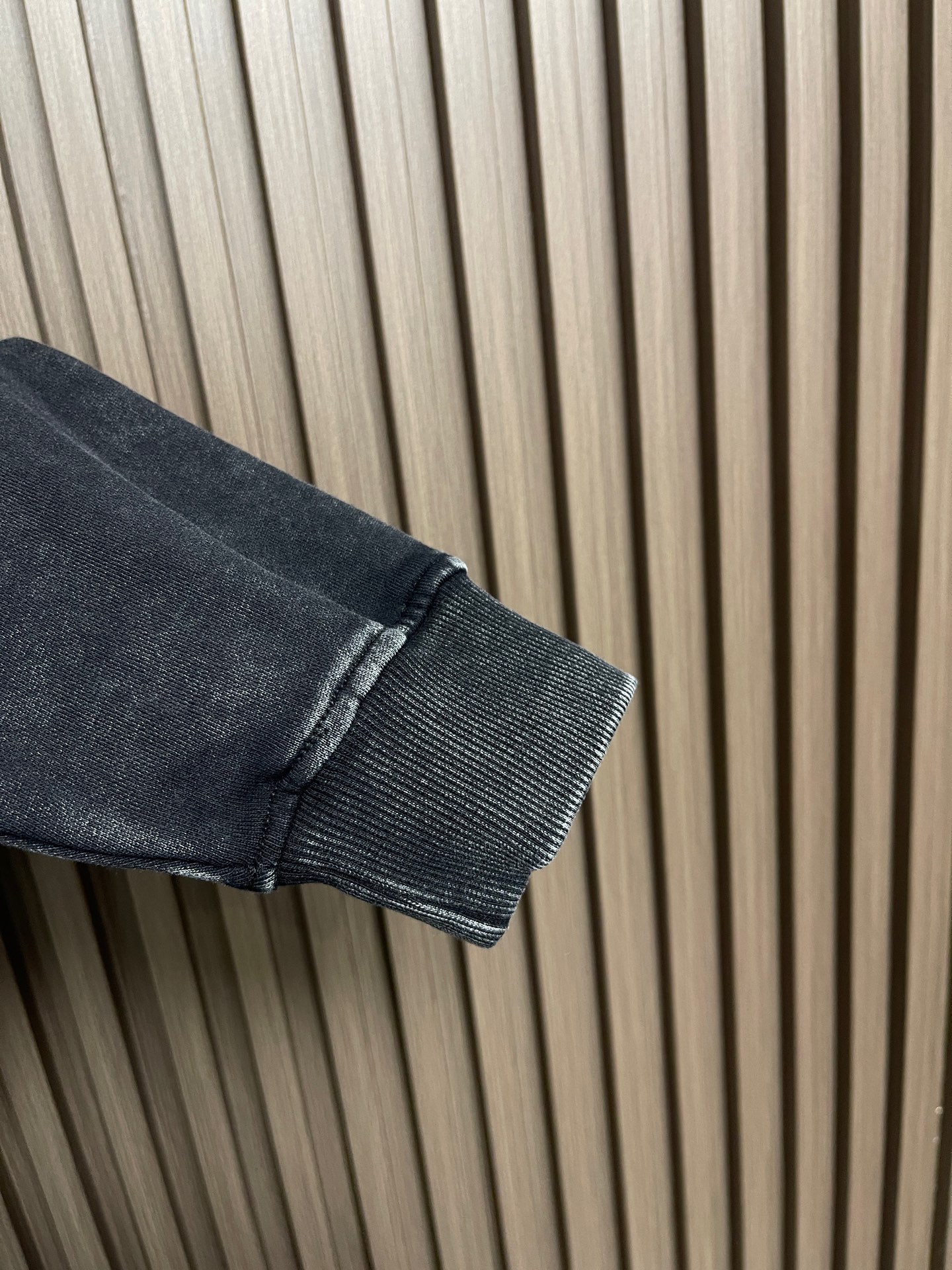 🛒🛒Balenciaga 2026ss早春互扣标识图案提花圆领长袖卫衣，鱼鳞底纯棉面料、尼龙固浆水印、经