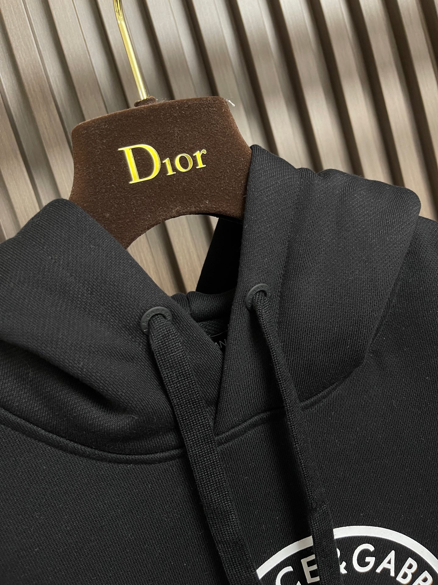 🛒🛒DolceGabbana杜嘉班纳 DG 2026ss早春连帽卫衣，经典款式的延续， 胸口logo印花