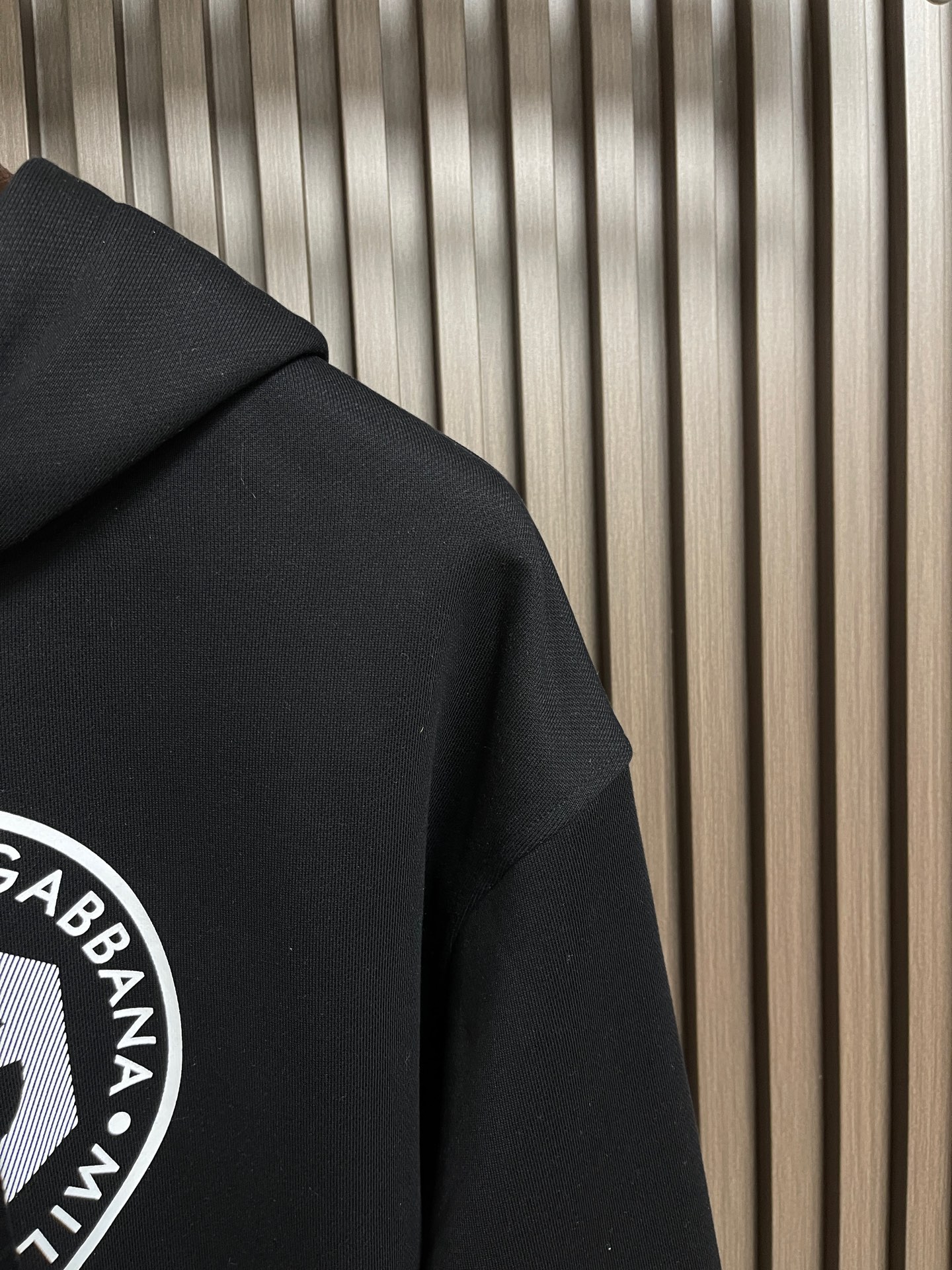 🛒🛒DolceGabbana杜嘉班纳 DG 2026ss早春连帽卫衣，经典款式的延续， 胸口logo印花