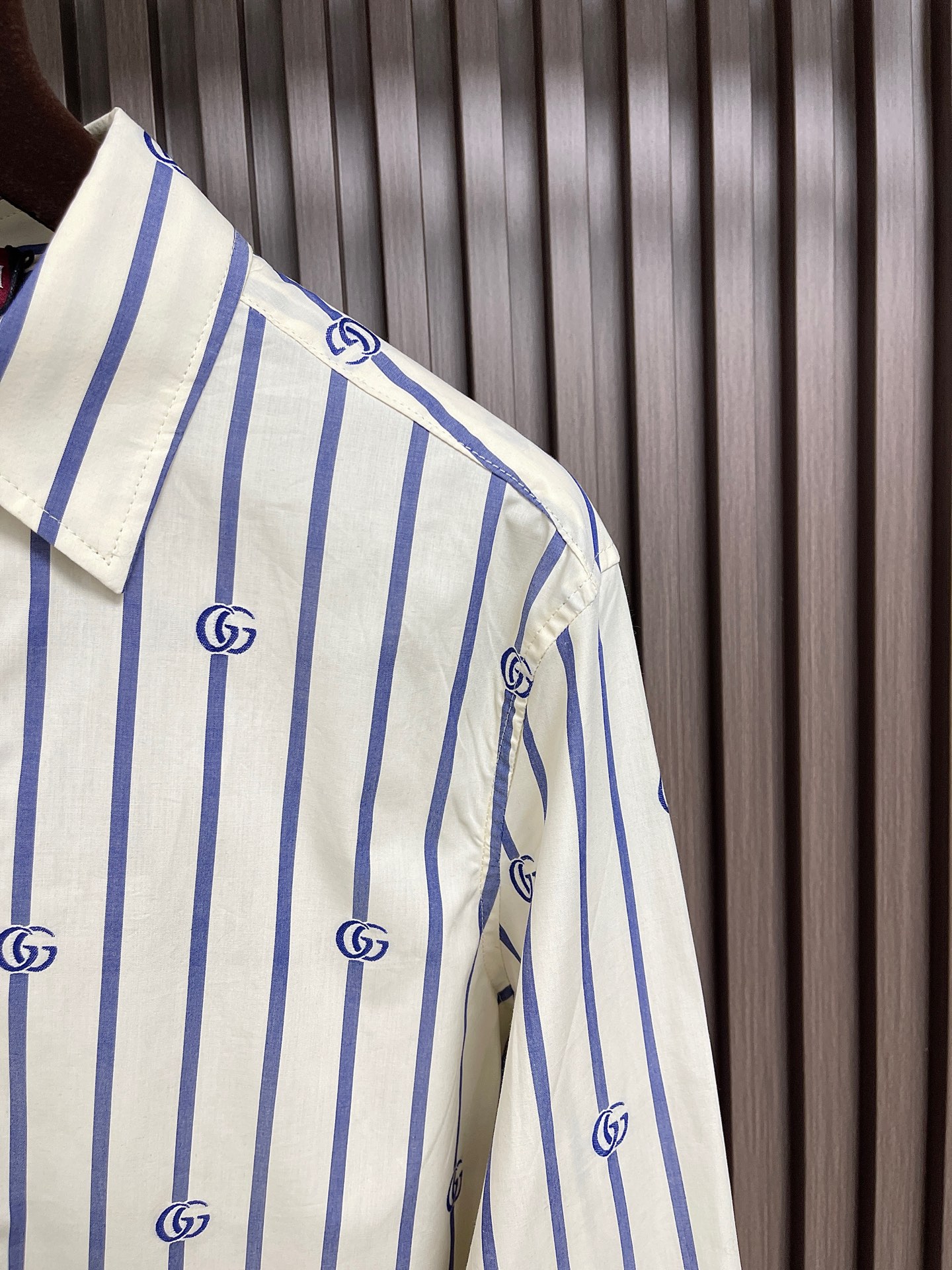 🛒🛒GUCCI 条纹棉府绸长袖衬衫，2026ss早春男士系列，是一场根植于Gucci品牌经典的传承与创新