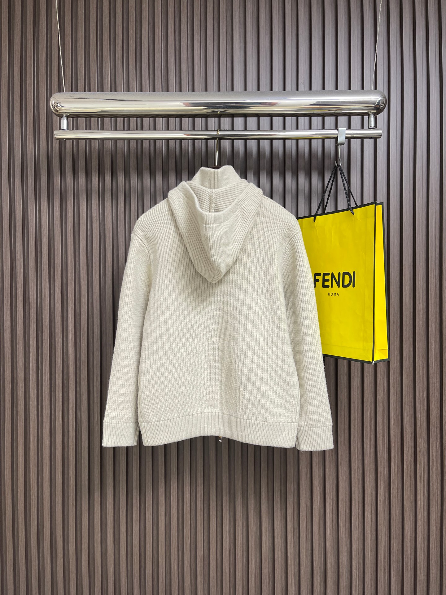 🛒🛒lP🆕 LoroPiana 诺悠翩雅 2025FW男士秋冬羊毛混纺拉链连帽针织毛衣，帽子可以拆卸 上