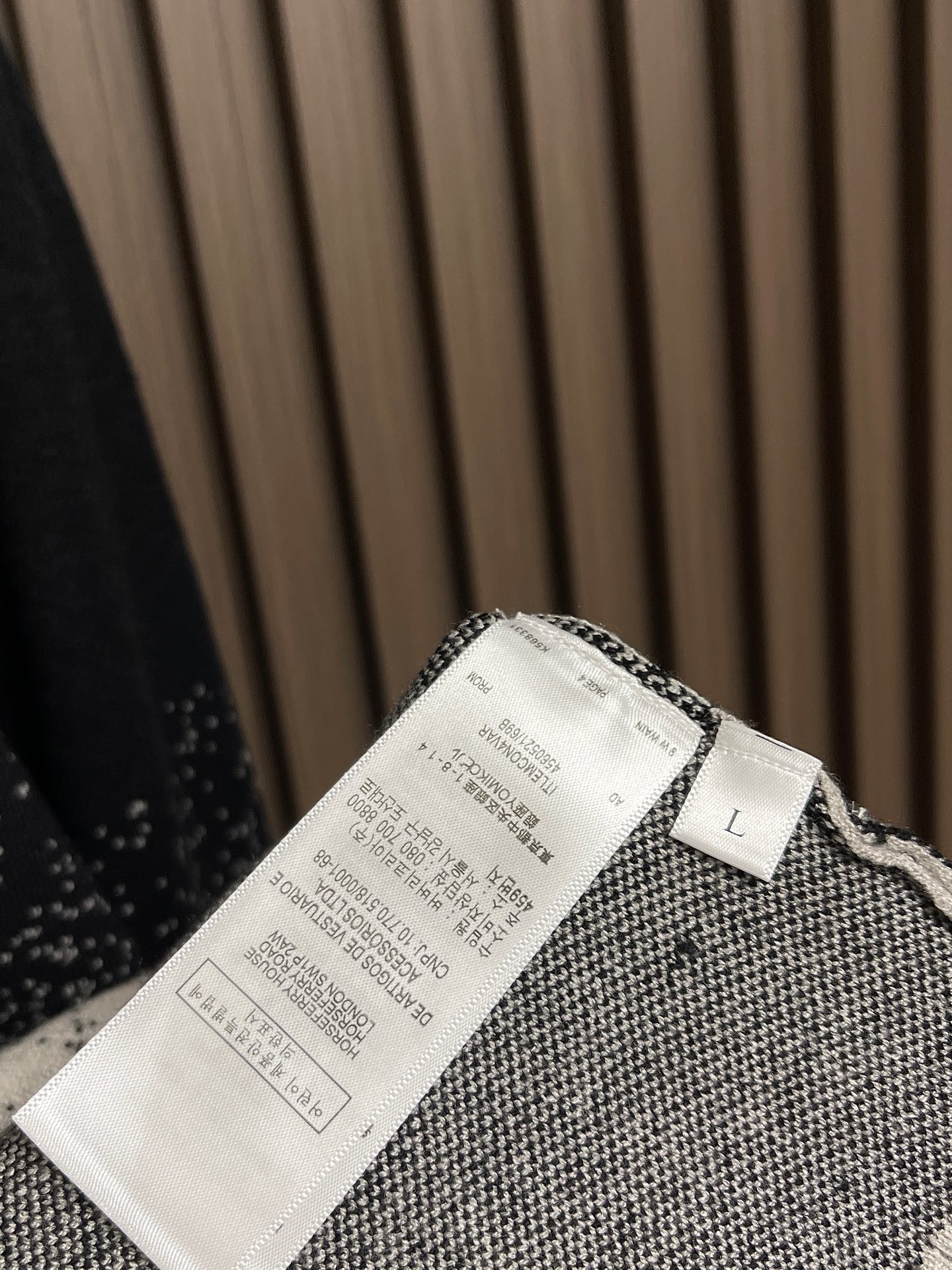 🛒🛒LV 2025fw 渐变提花圆领针织毛衣，跟足原板定染60支精梳赛络纺双纱采用先进14针挂毛机双层提