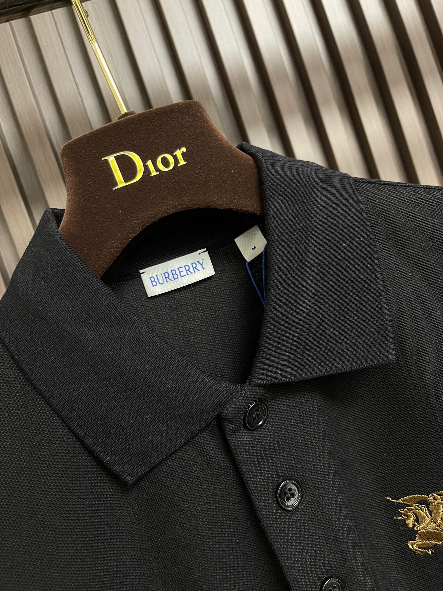 🛒🛒Burberry 经典款短袖Polo衫，面料色牢度，变型度，纯正度，好面料带给我们直观感受就是高级，