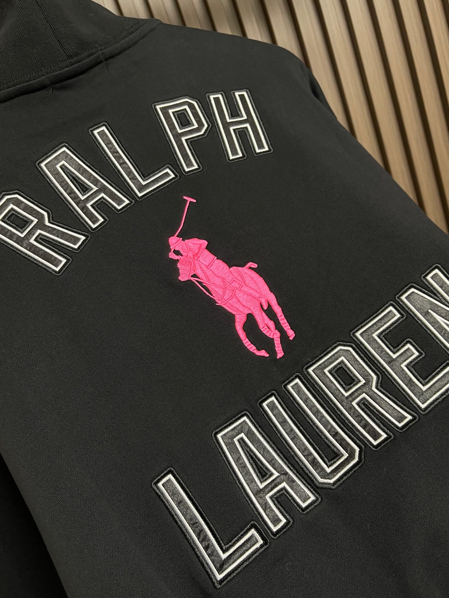 🛒🛒拉夫劳伦 RalP🆕h Lauren粉标半高领卫衣，定制奢感维棉抓绒复合料，一抹粉色小马标刺绣点缀于