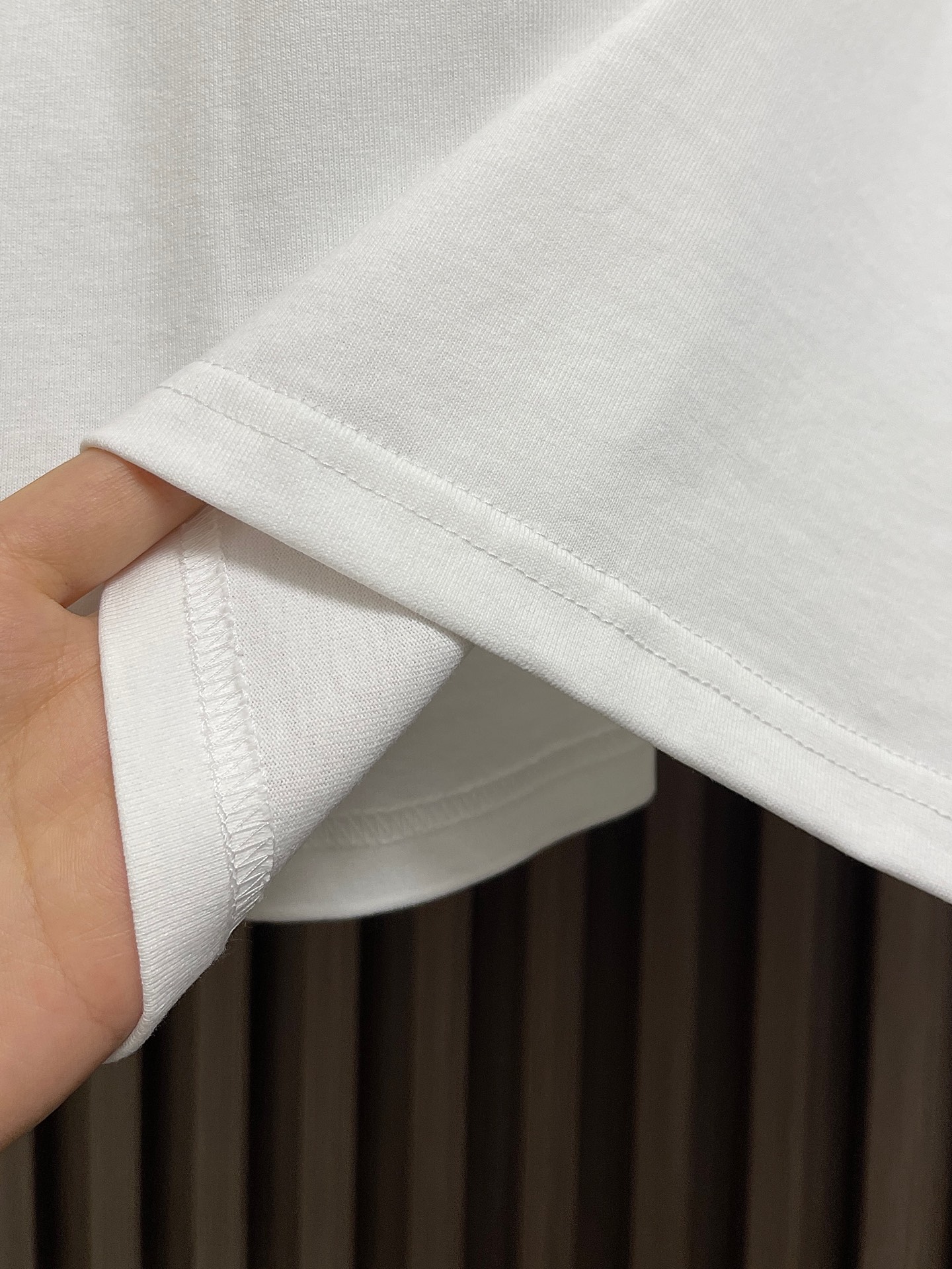 🛒🛒DIOR 字母徽标提花圆领短袖T恤，采用进口丝光精梳棉面料，质地细腻顺滑且带有柔和光泽感，具备极佳的