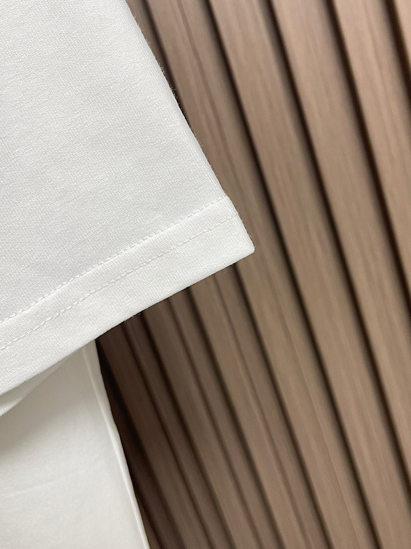 🛒🛒DIOR 字母徽标提花圆领短袖T恤，采用进口丝光精梳棉面料，质地细腻顺滑且带有柔和光泽感，具备极佳的