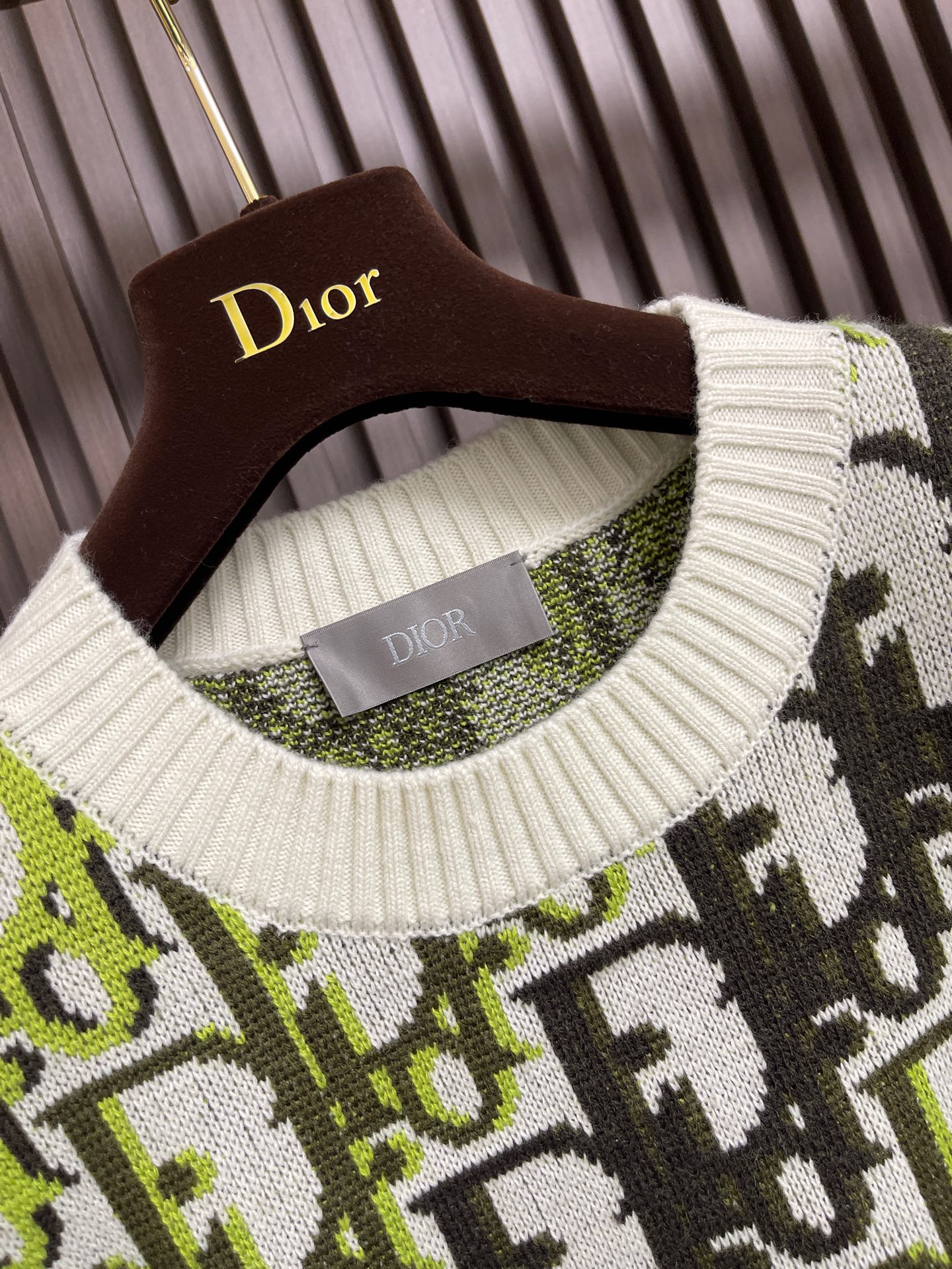 🛒🛒Dior 2026ss新款针织衫，这款针织衫是二零二六春季男装系列新品，突显 Dior 经典的Obl