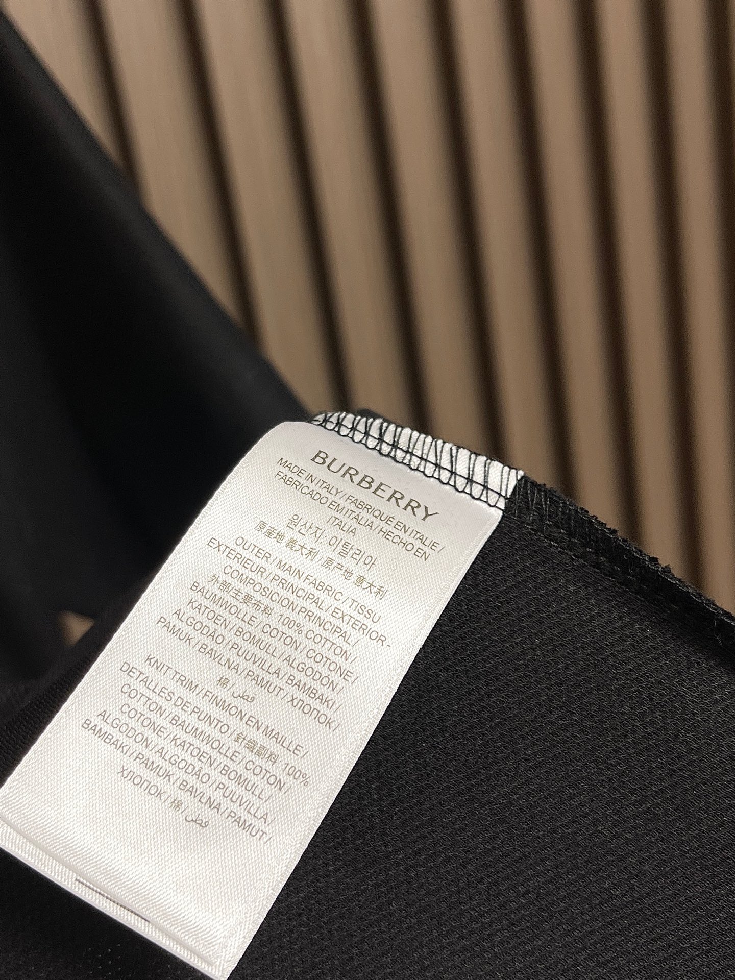 🛒🛒Burberry 2026SS早春新款战马格纹徽章短袖Polo马球衫，男女上衣，棉质 Polo衫，呈