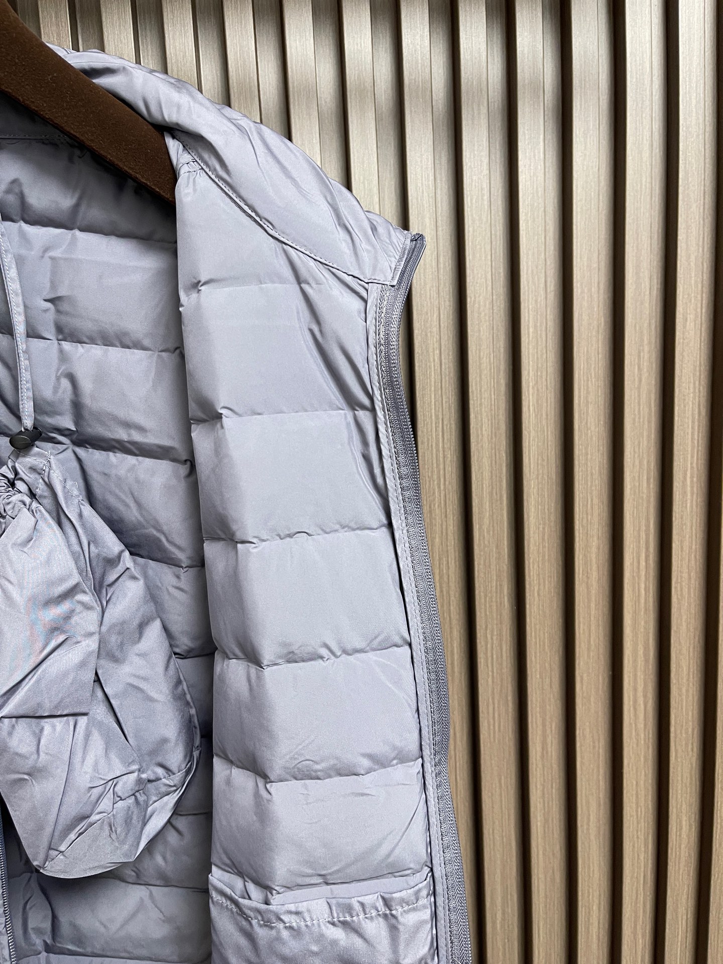 🛒🛒arcteryx 始祖鸟秋冬羽绒立领情侣马甲，日常休闲 随意搭配 都是无可挑剔，送人自留！都非常有面