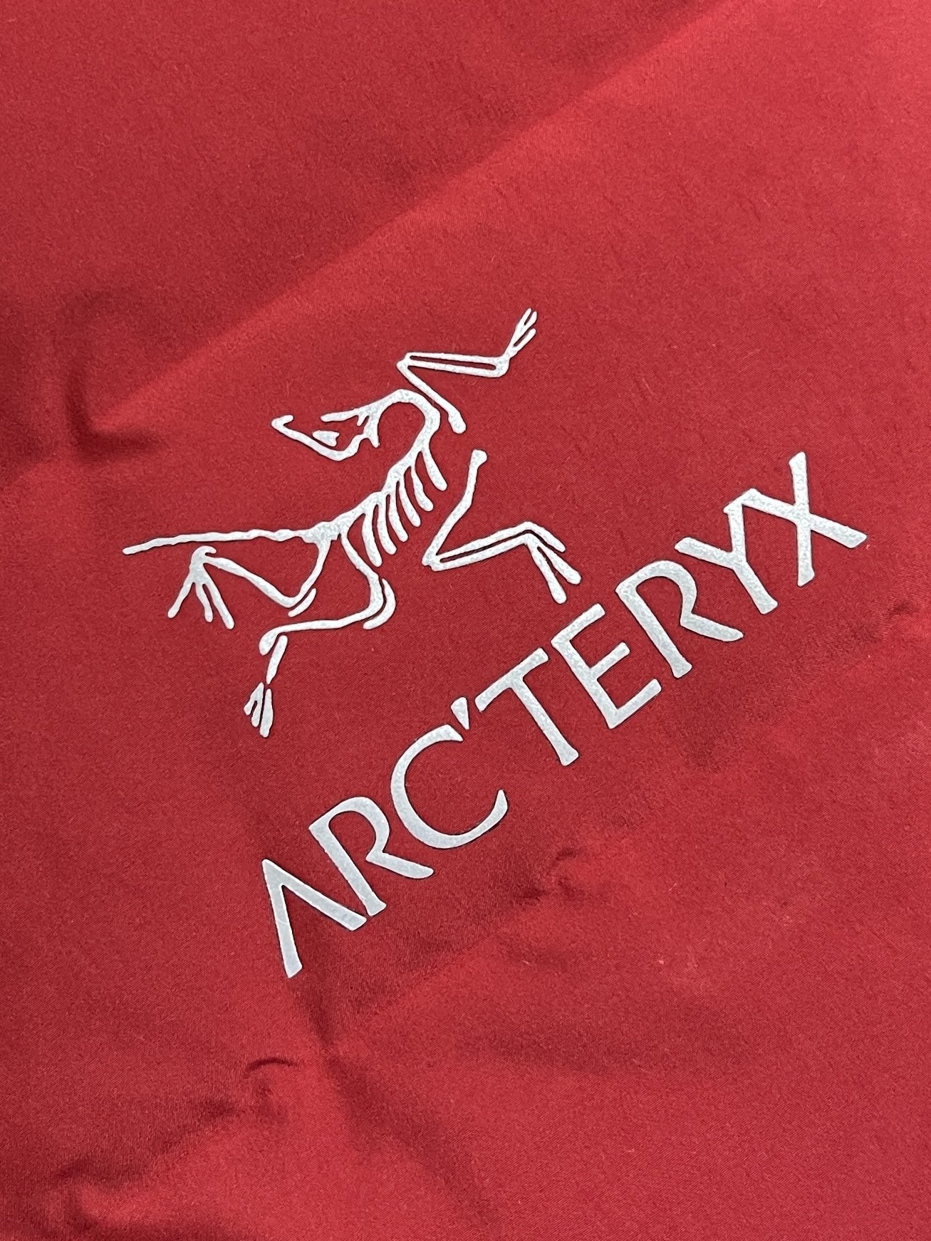 🛒🛒arcteryx 始祖鸟秋冬羽绒立领情侣马甲，日常休闲 随意搭配 都是无可挑剔，送人自留！都非常有面